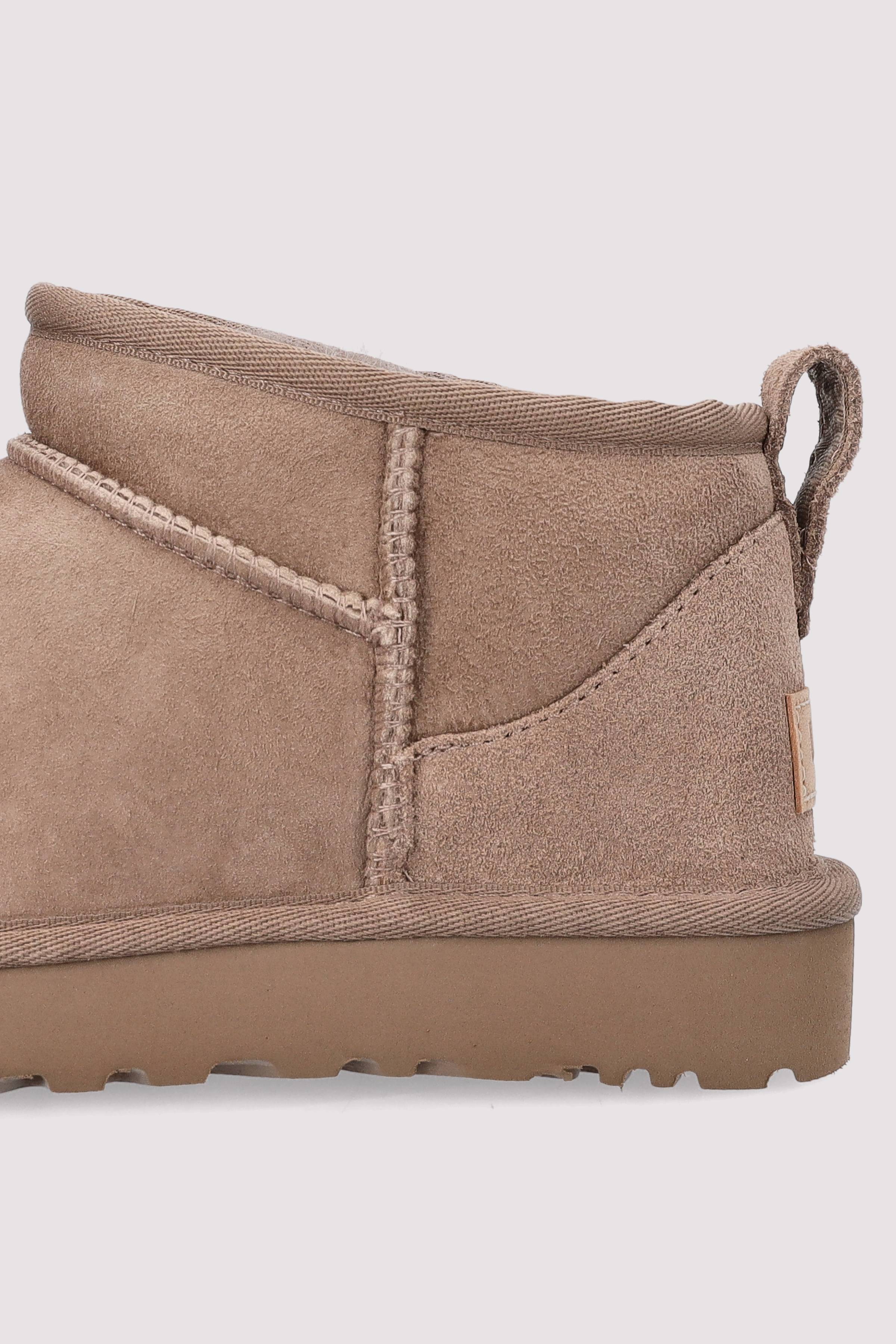 Uggs Damen-Boot Caribou, Braun