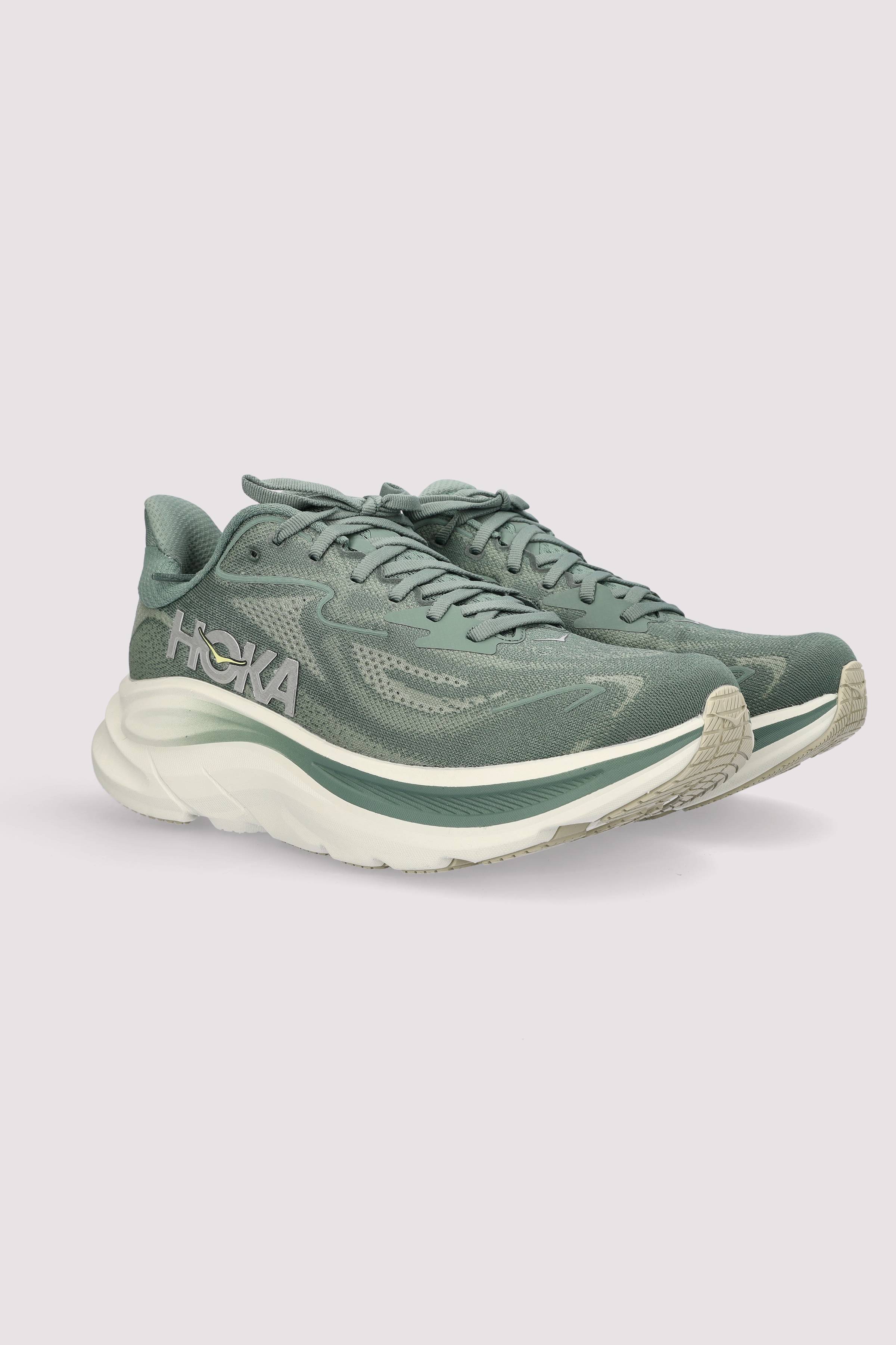 Hoka - M Clifton 10