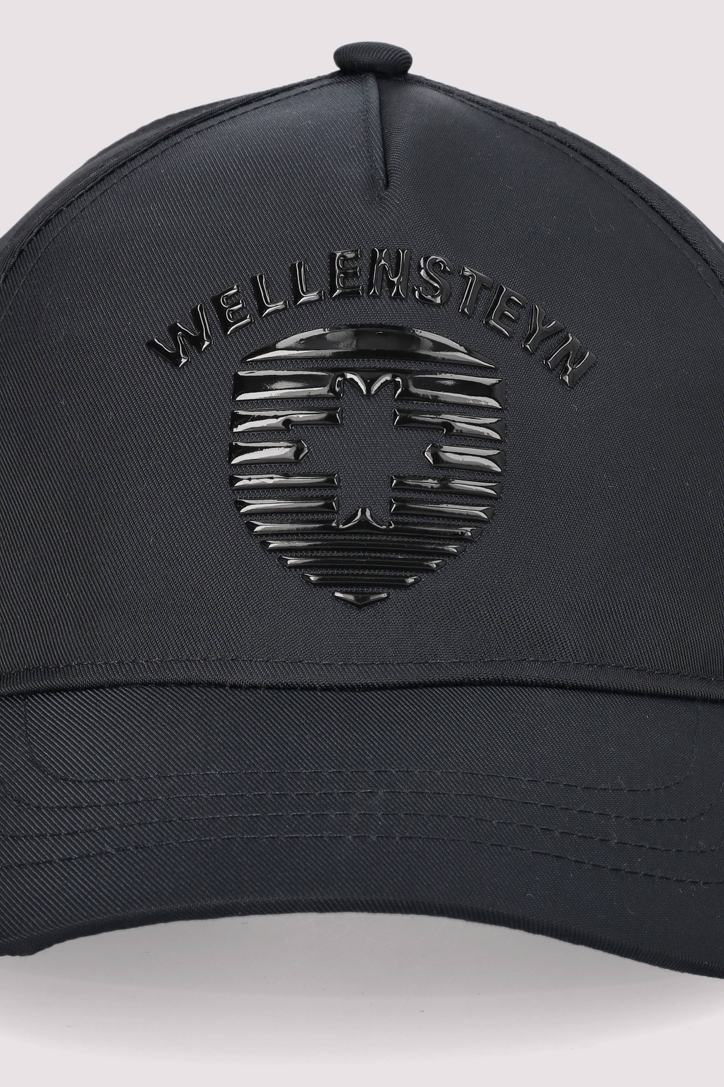 Stripe Cap