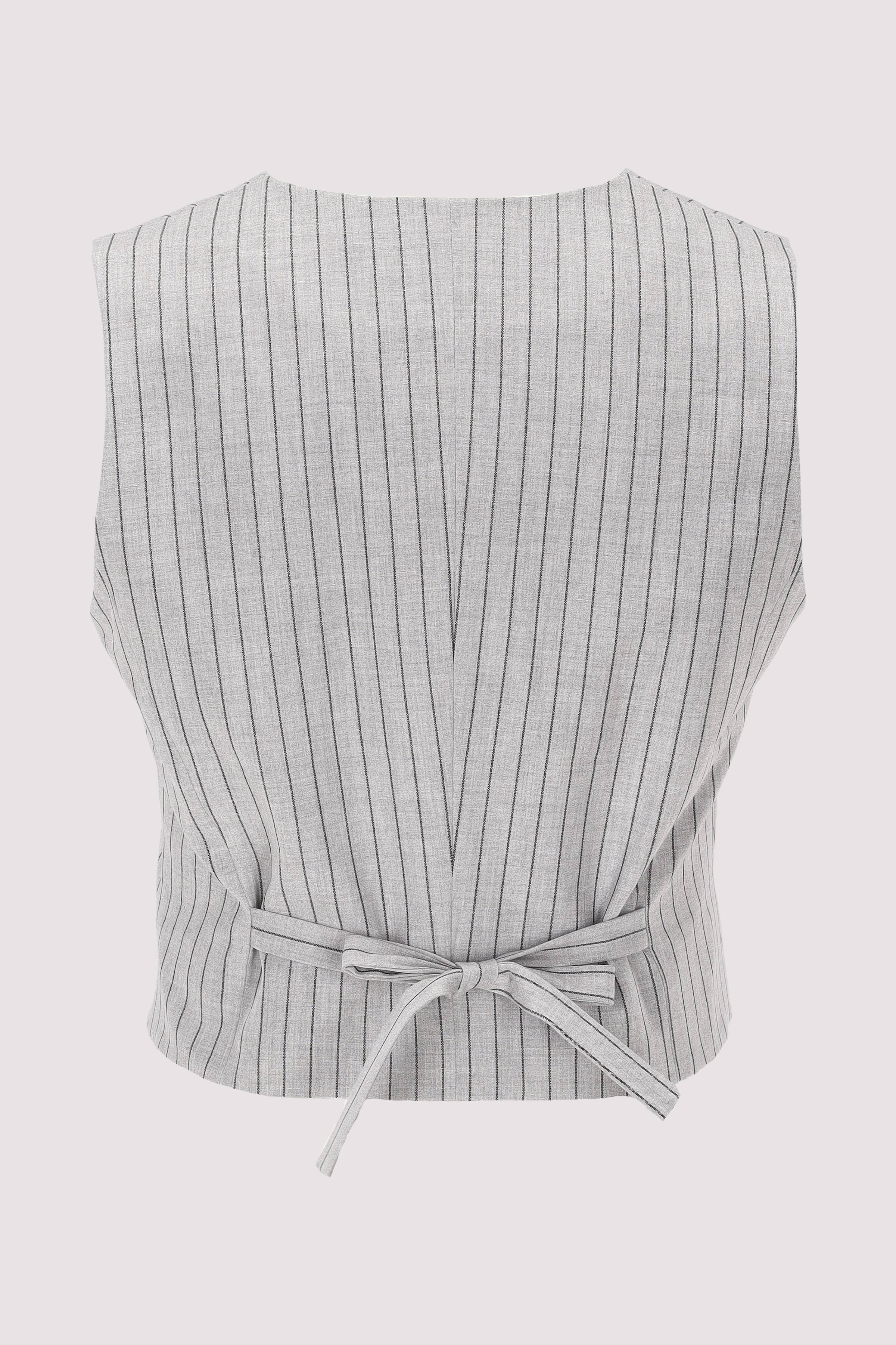 Fitted Short Vest