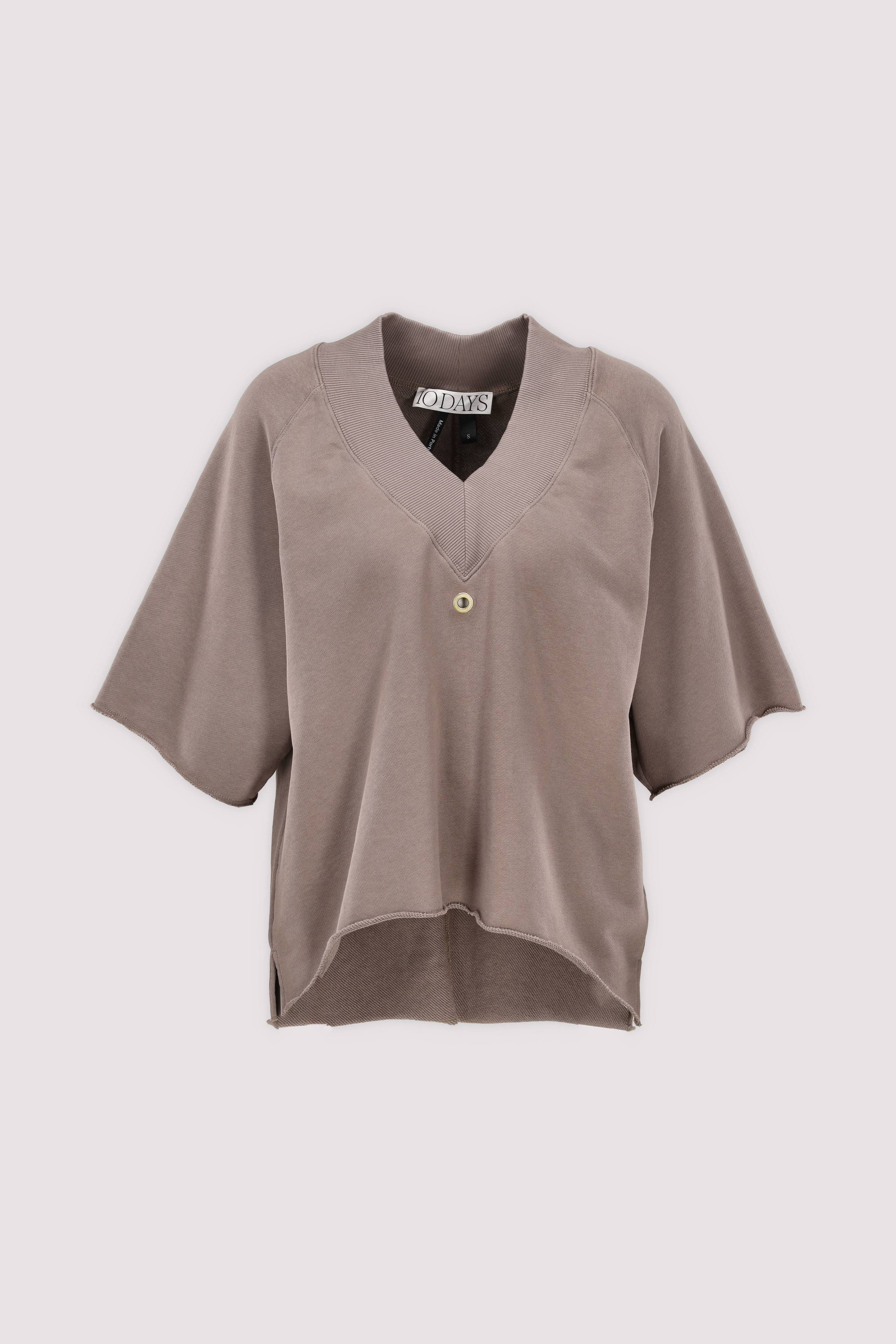 Short Sleeve Sweat V