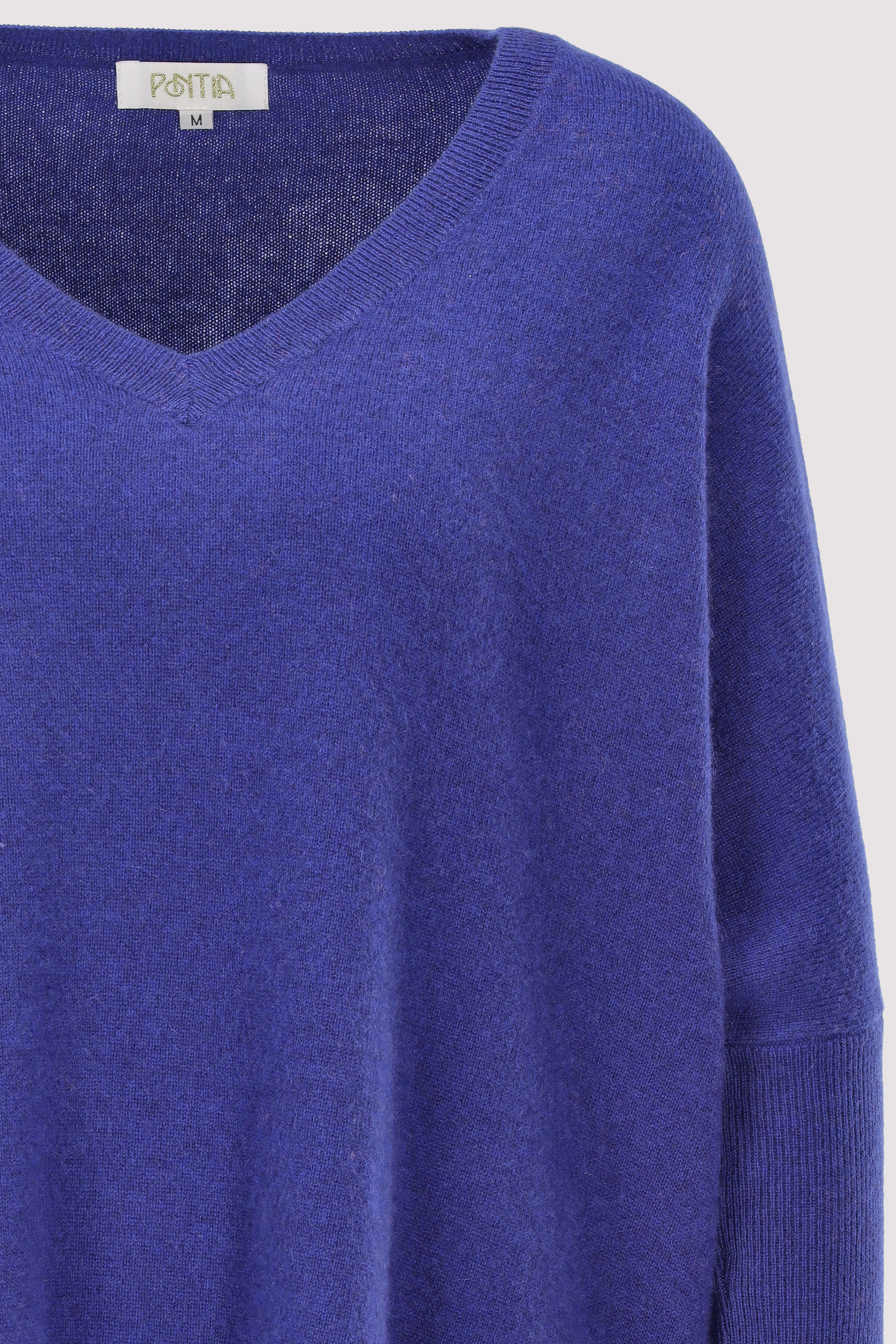 Pontia - Pulli Oversized V-Neck