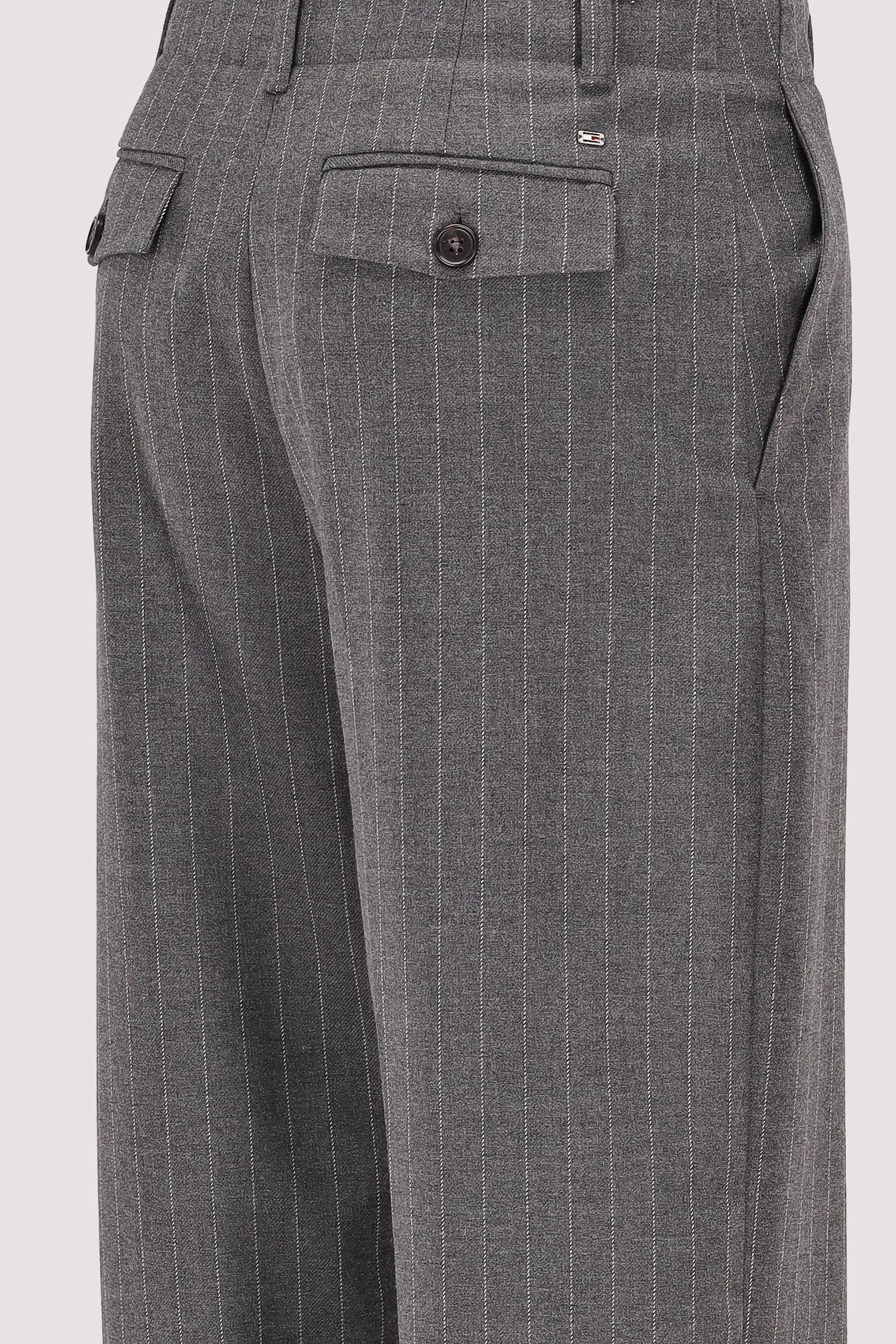 Tommy Hilfiger - PINSTRIPE LOOSE STRAIGHT PANT Tommy Hilfiger - PINSTRIPE LOOSE STRAIGHT PANT