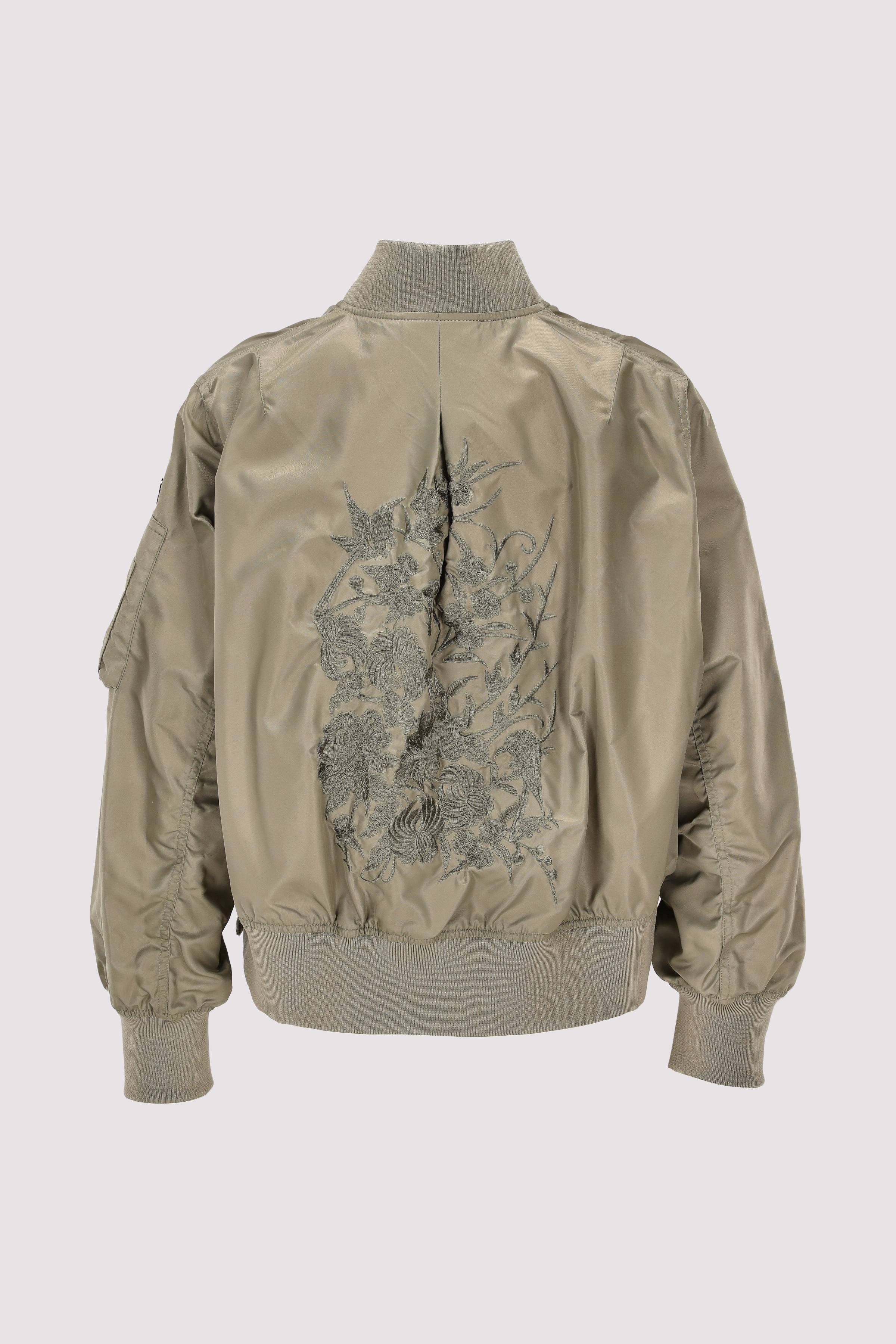 Blonde No. 8 - Bomber Waston Blonde No. 8 - Bomber Waston