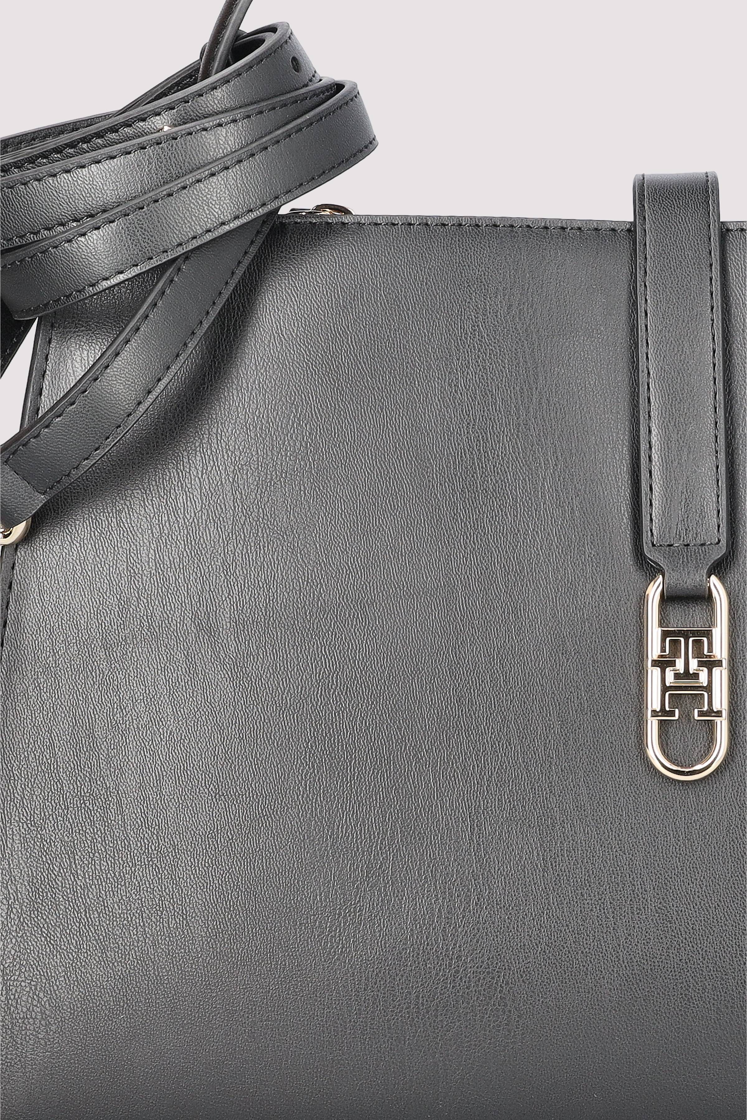 TH LIBRE MED SATCHEL