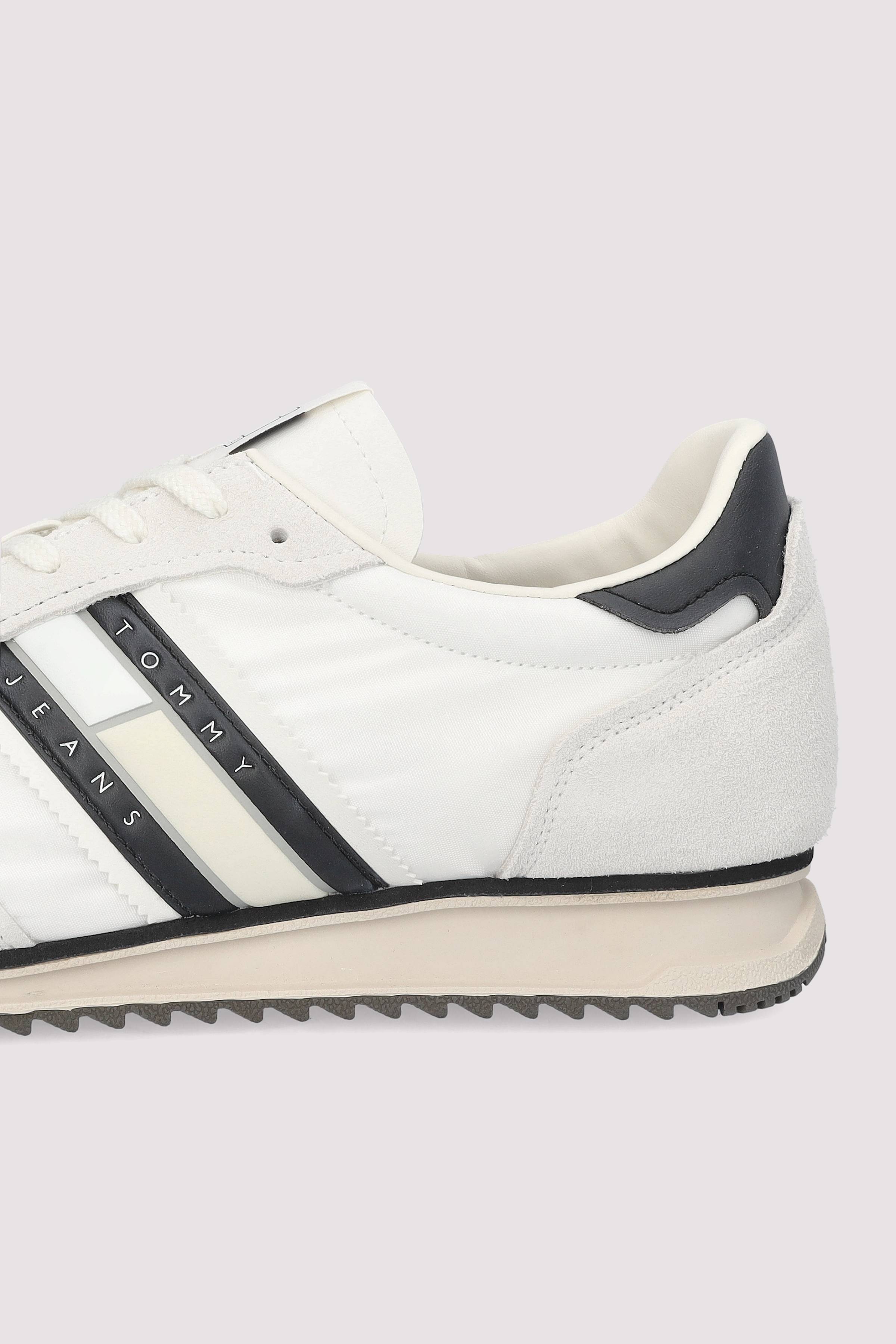 Tommy Hilfiger - TJM RETRO RUNNER CLEATED Tommy Hilfiger - TJM RETRO RUNNER CLEATED