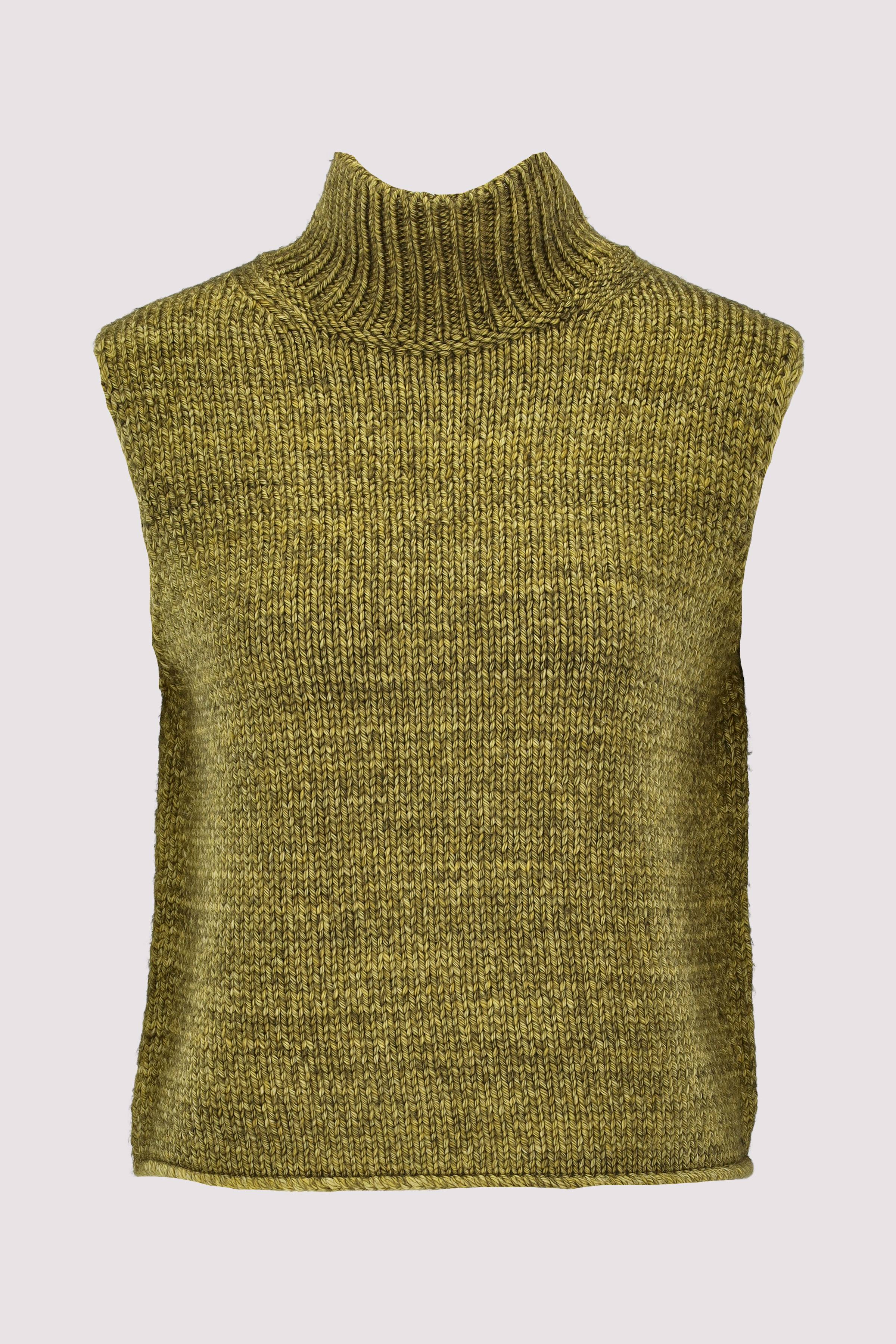 Pullover, sleeveless, stand up