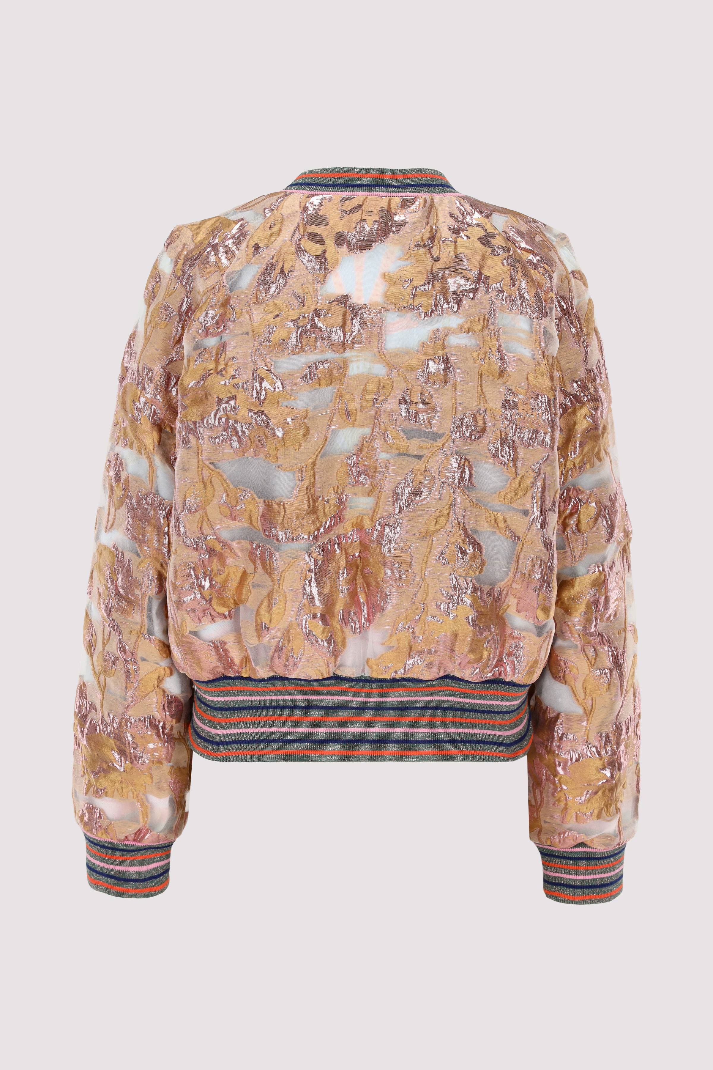 F8 - Lady Crop Bomber