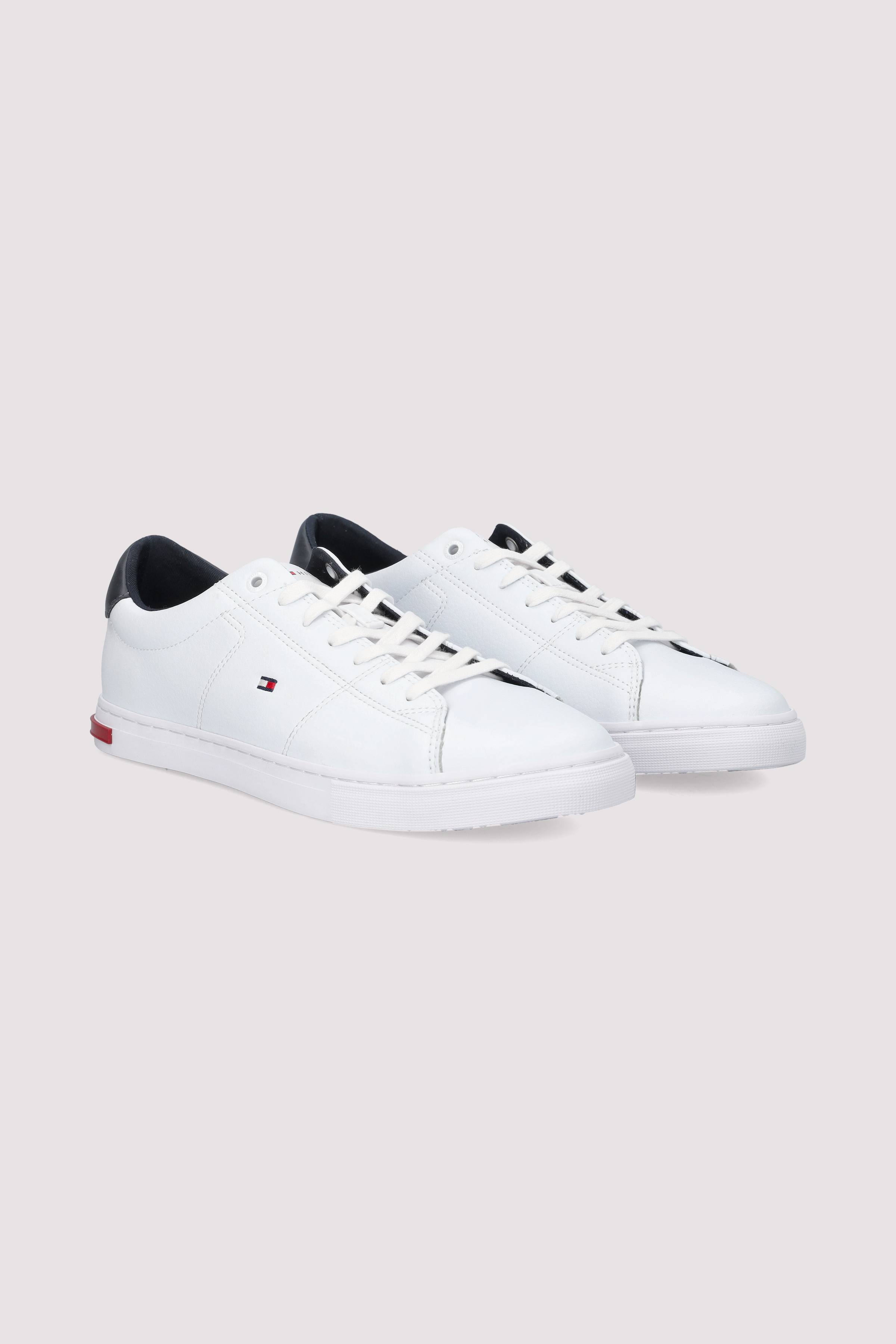 Tommy Hilfiger - ESSENTIAL LEATHER DETAIL VULC Tommy Hilfiger - ESSENTIAL LEATHER DETAIL VULC