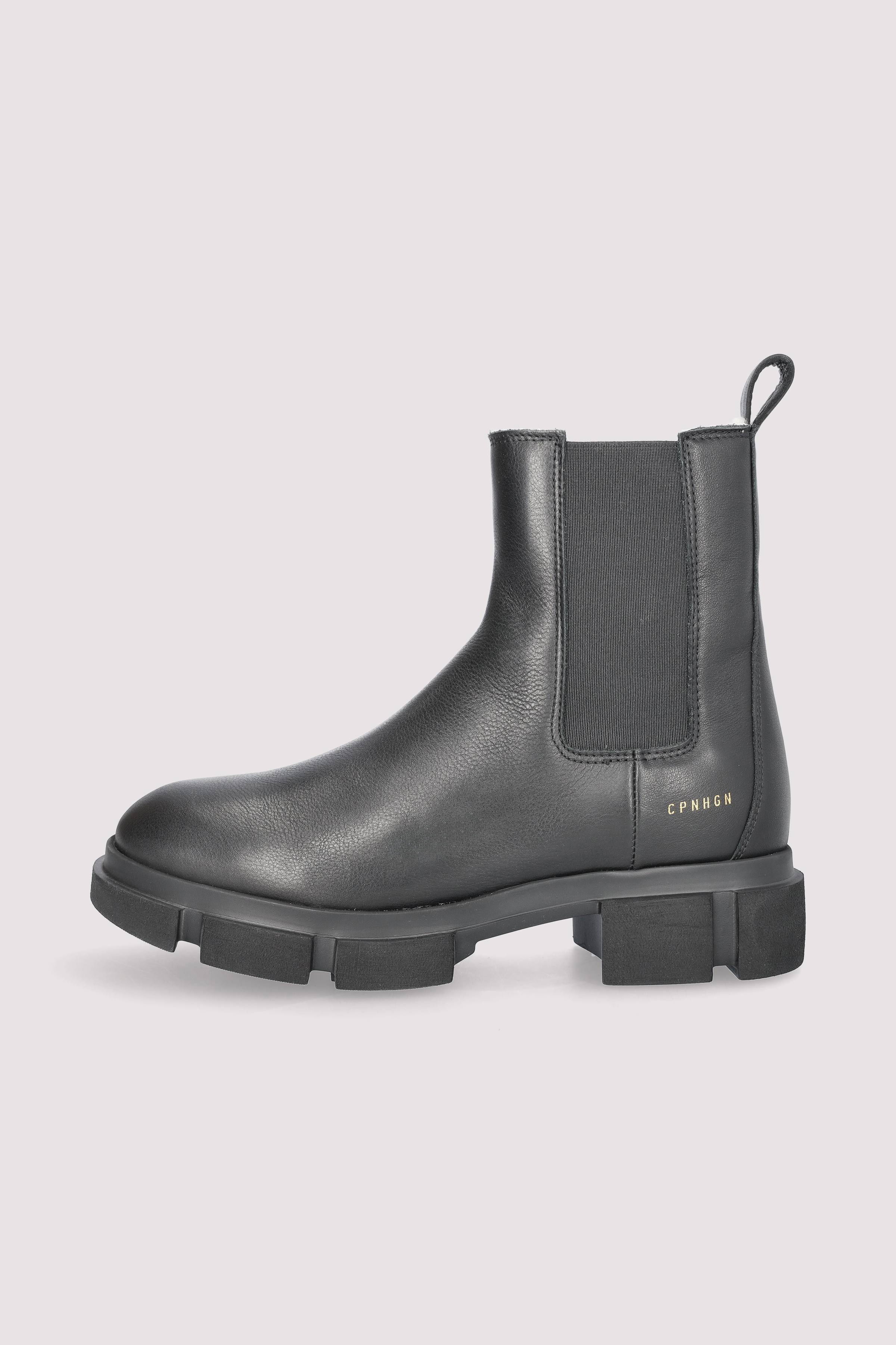 CPH570 Teddy Boot