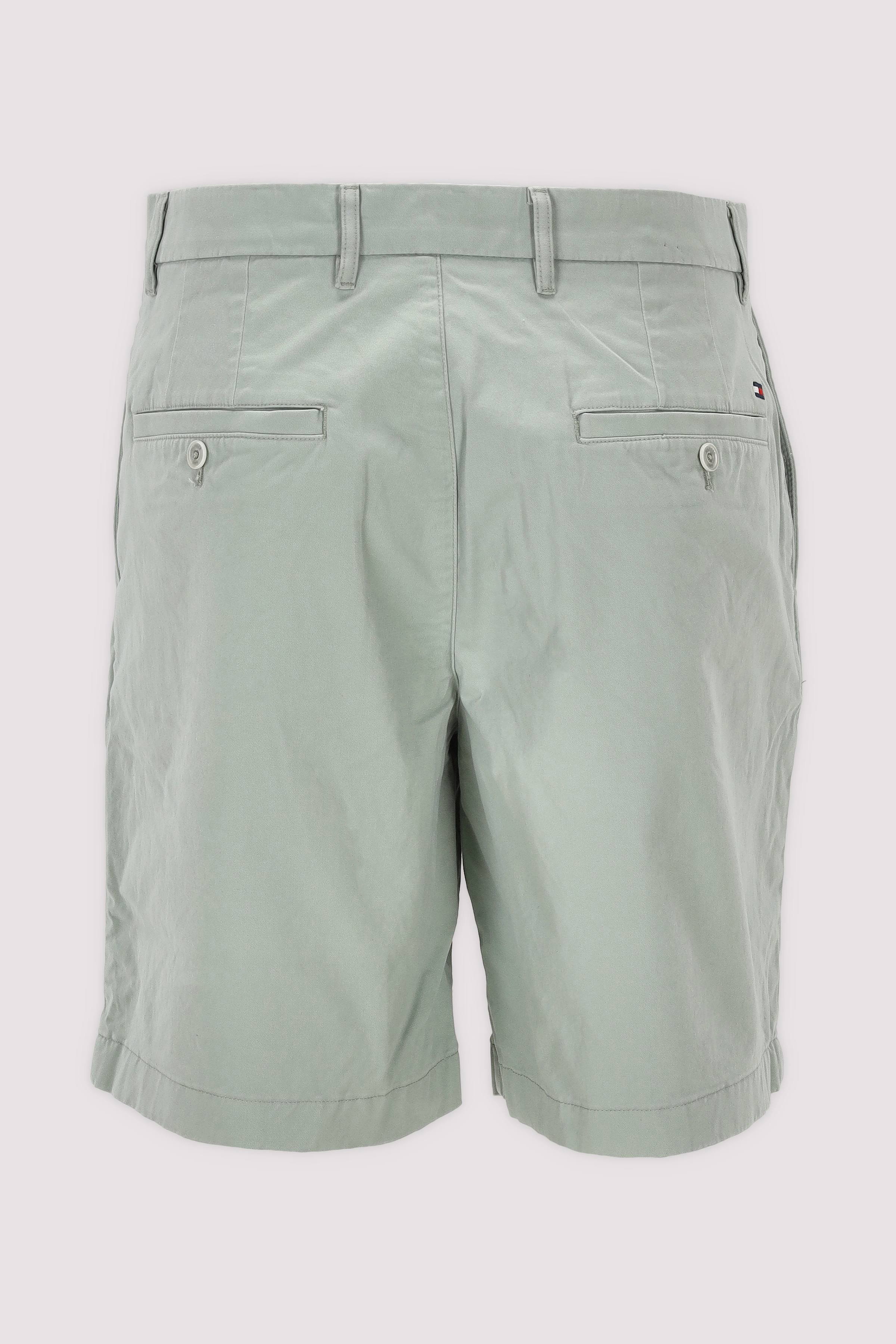 Tommy Hilfiger Shorts in Grau