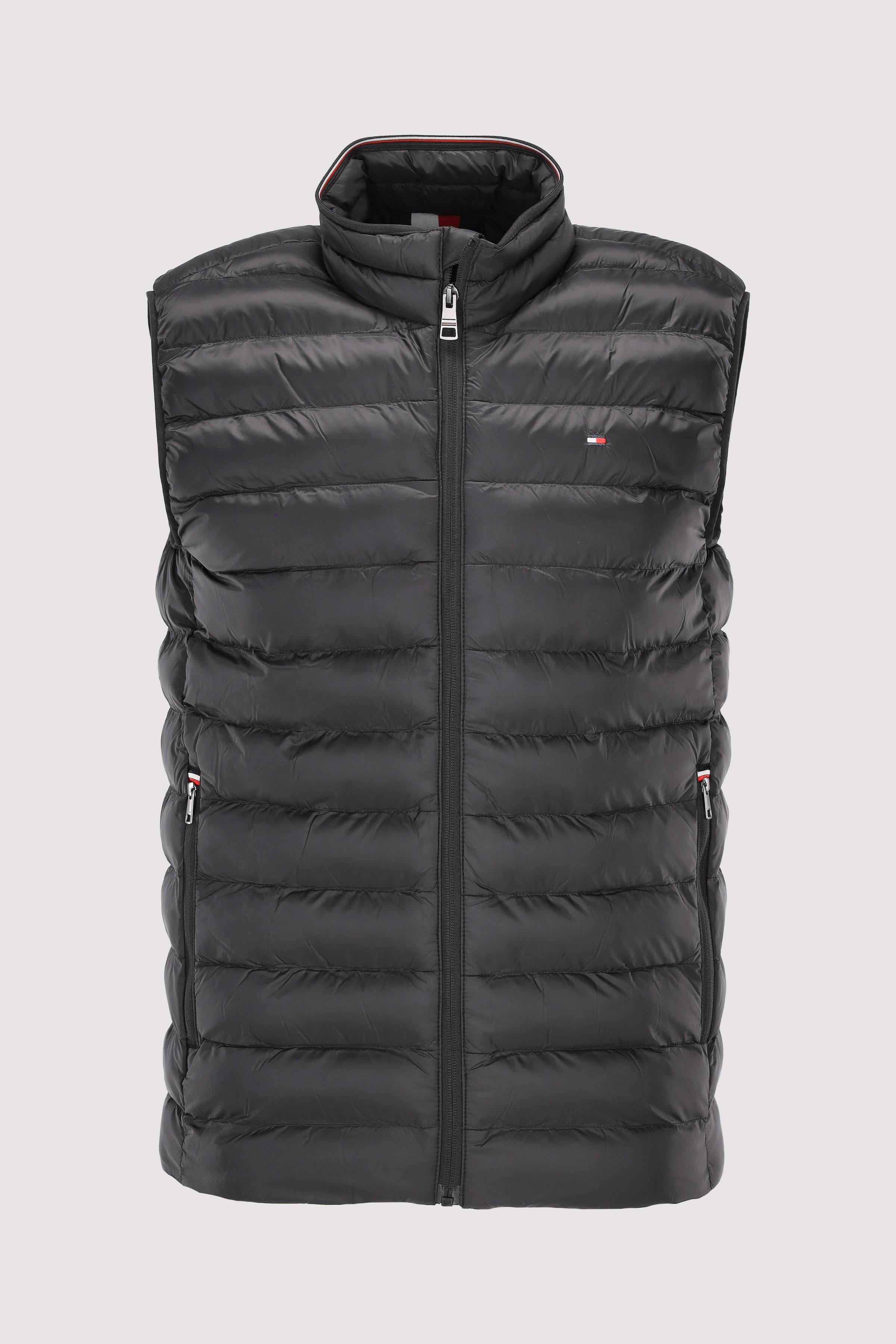 CORE PACKABLE RECYCLED VEST
