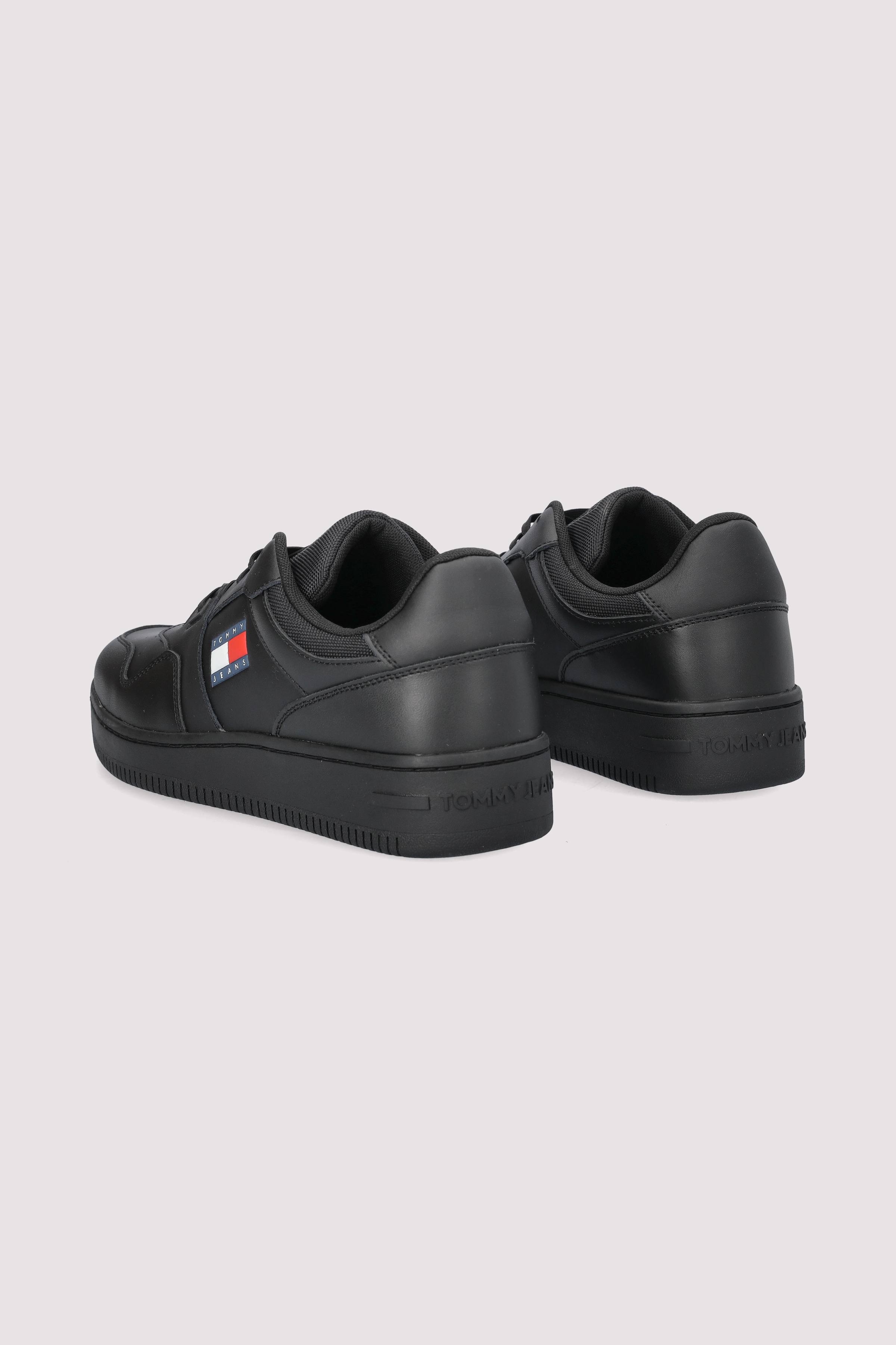 Tommy Hilfiger - (NEW) TJM RETRO BASKET ESS Tommy Hilfiger - (NEW) TJM RETRO BASKET ESS
