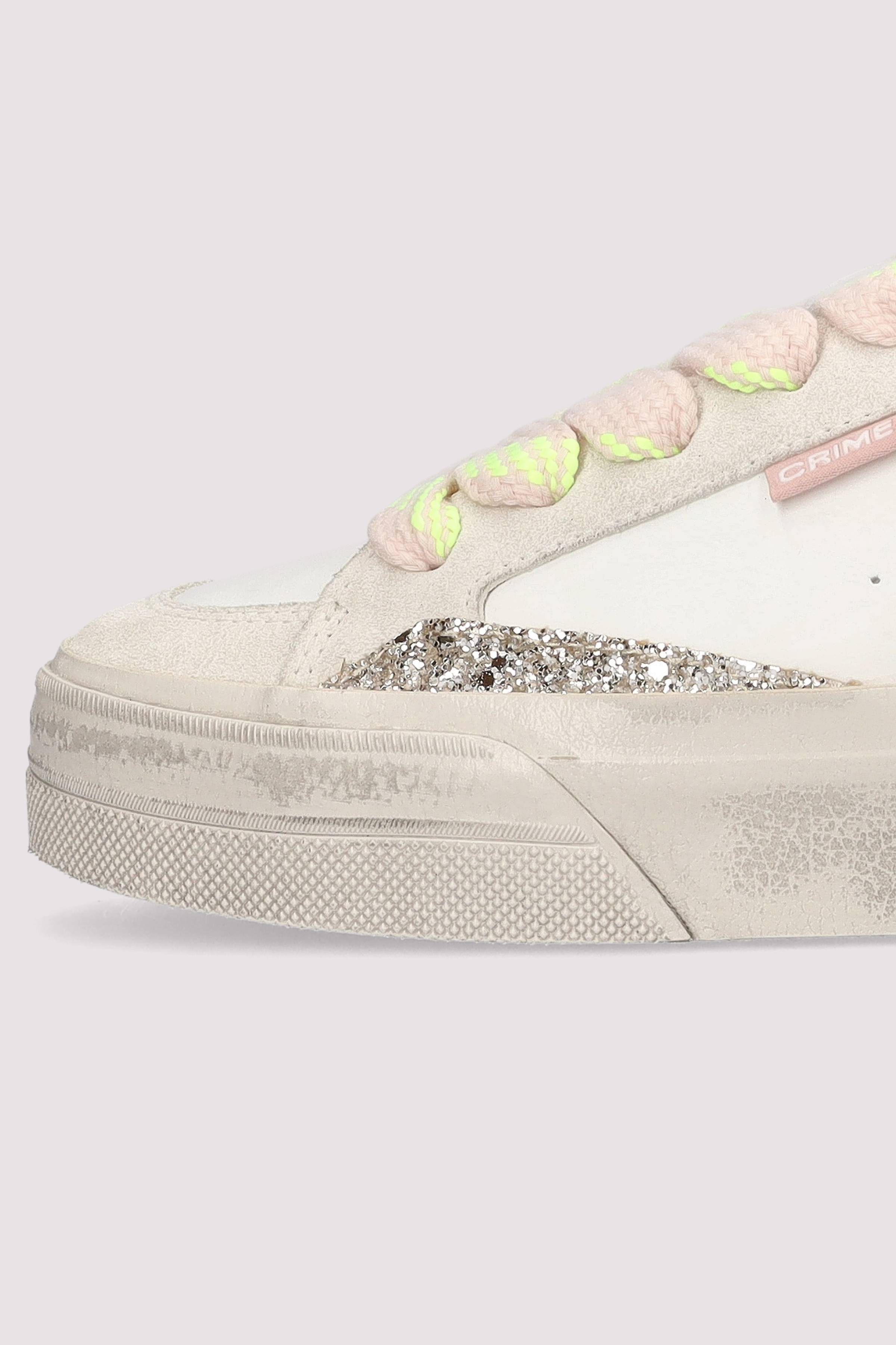Sneaker