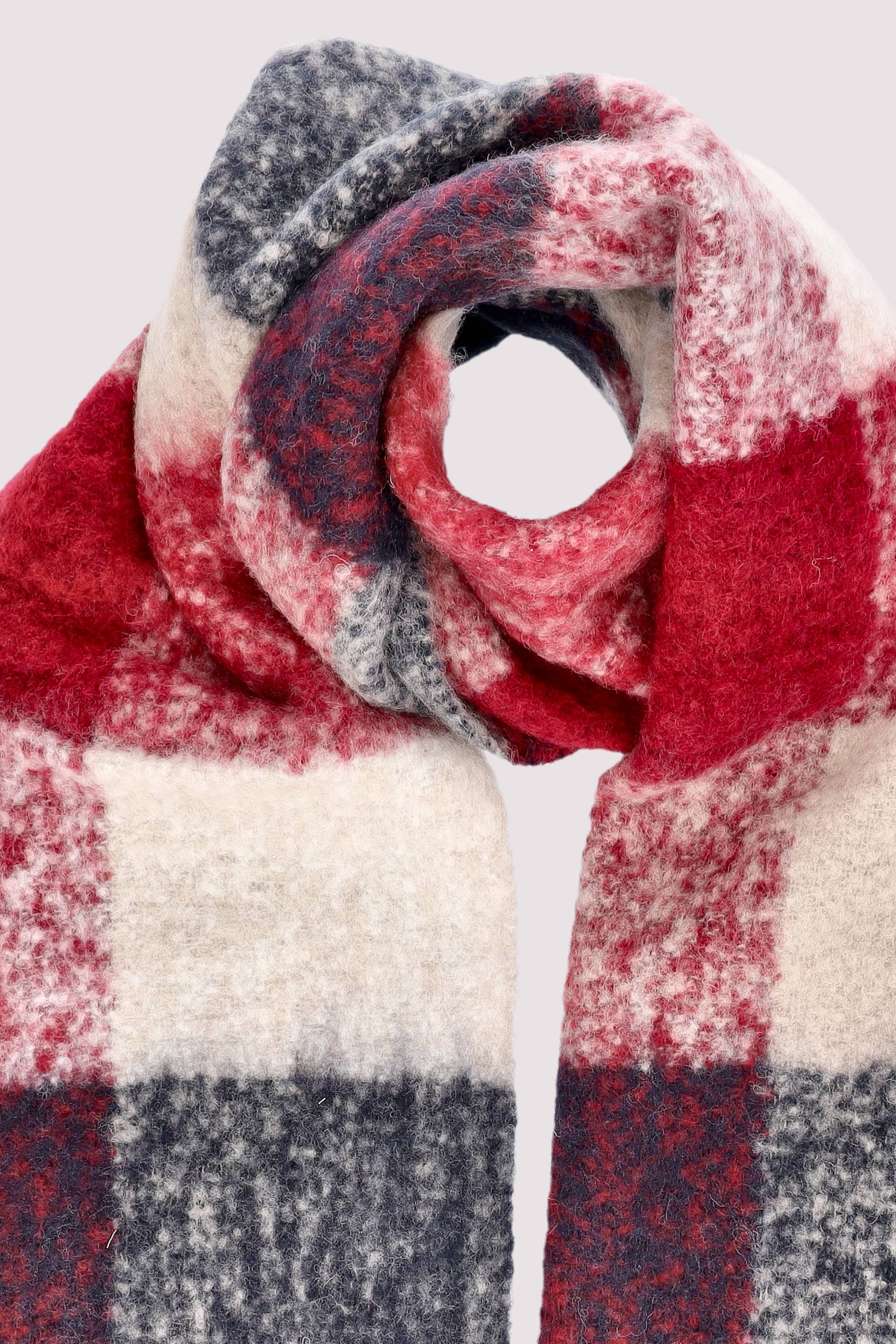 Tommy Hilfiger - TH FLUFFY SCARF MIX Tommy Hilfiger - TH FLUFFY SCARF MIX