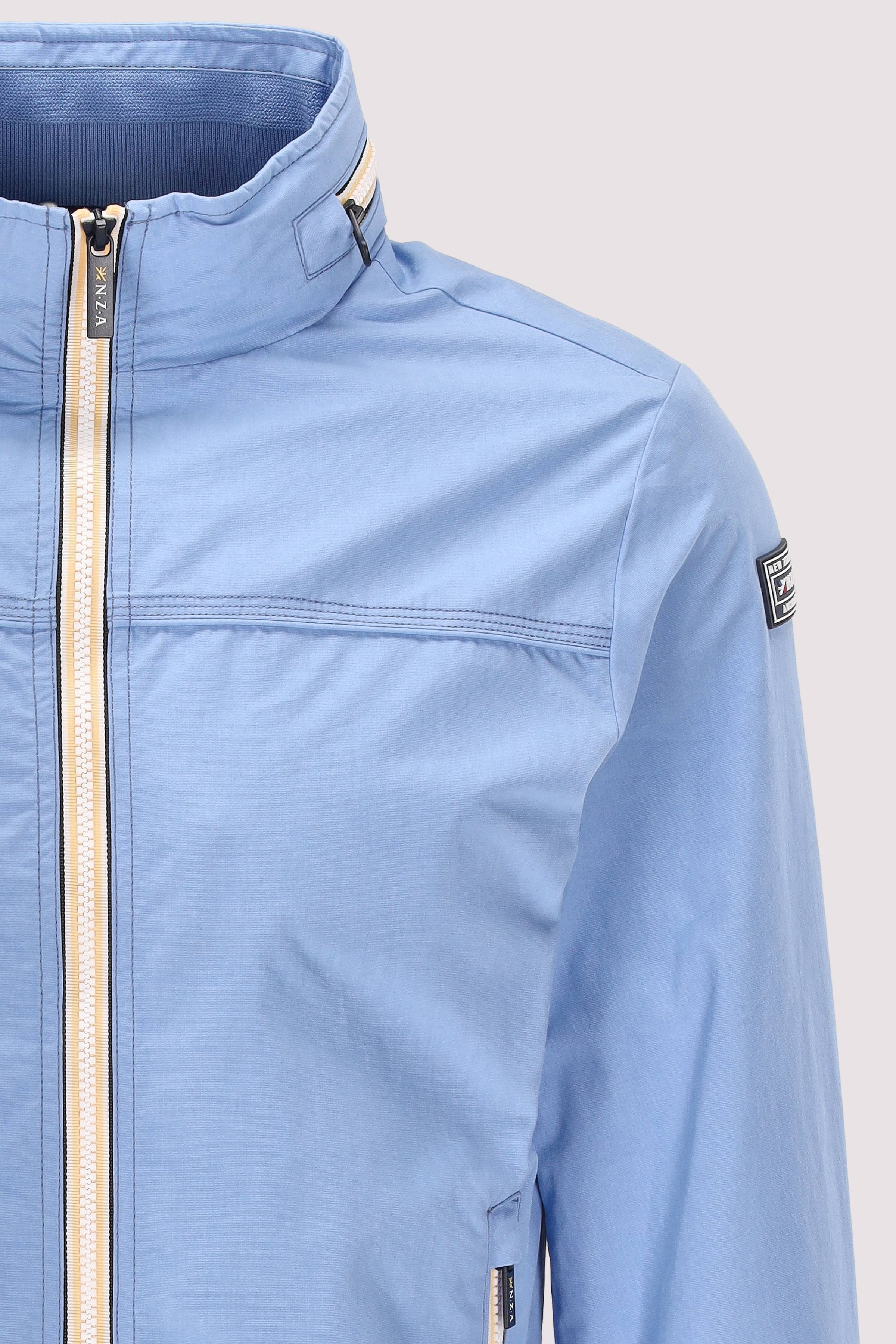 New Zealand Auckland - 26BN809