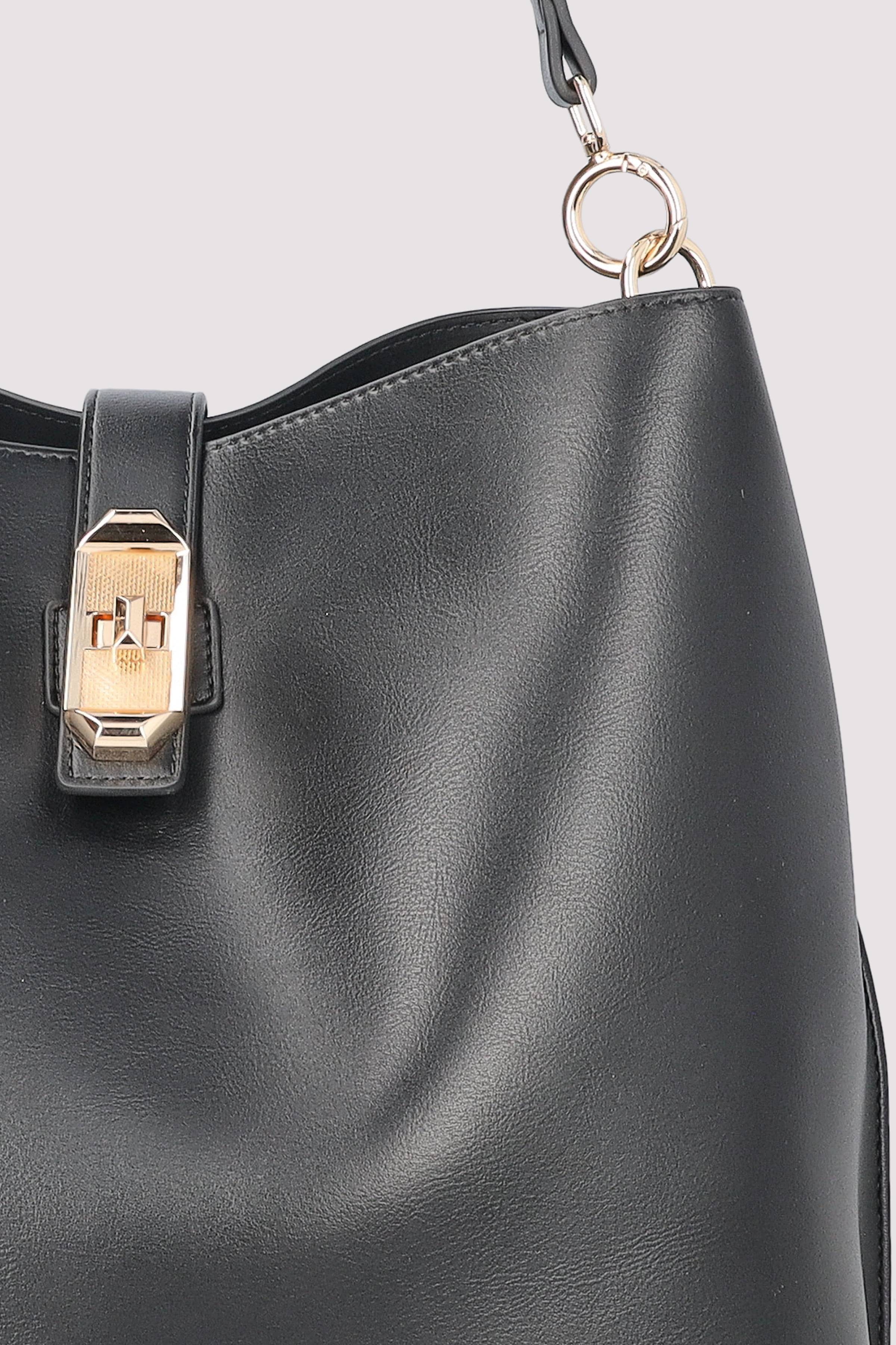 Seidenfelt - Eiby Hobo Seidenfelt - Eiby Hobo