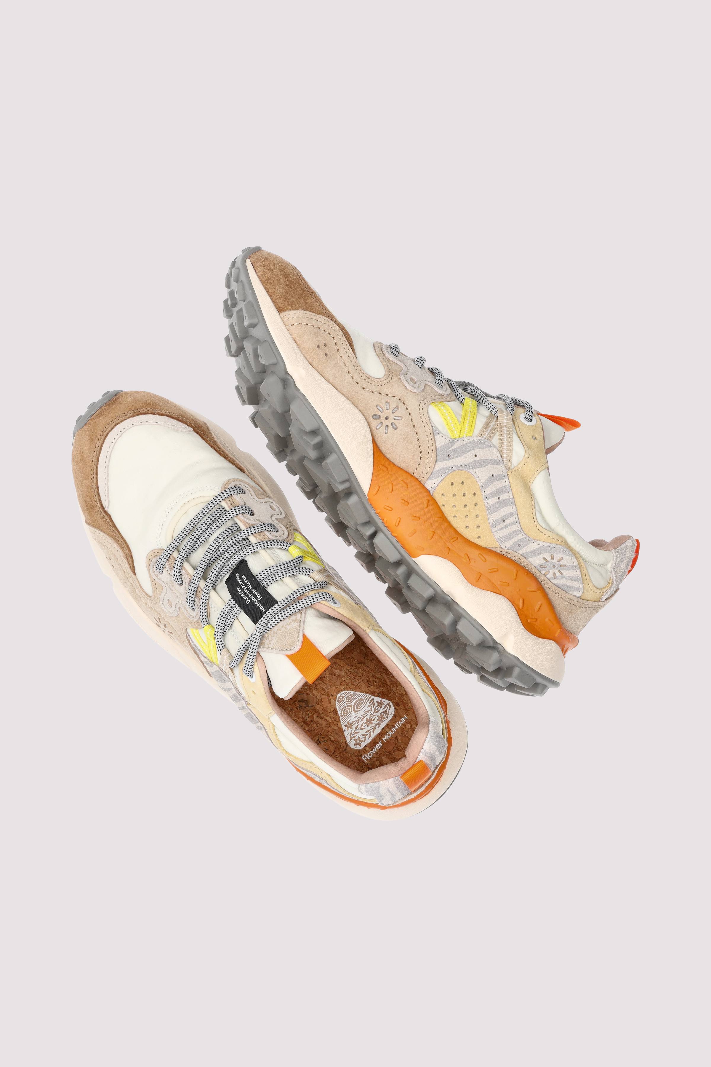 Flower Mountain - Yamano 3 M