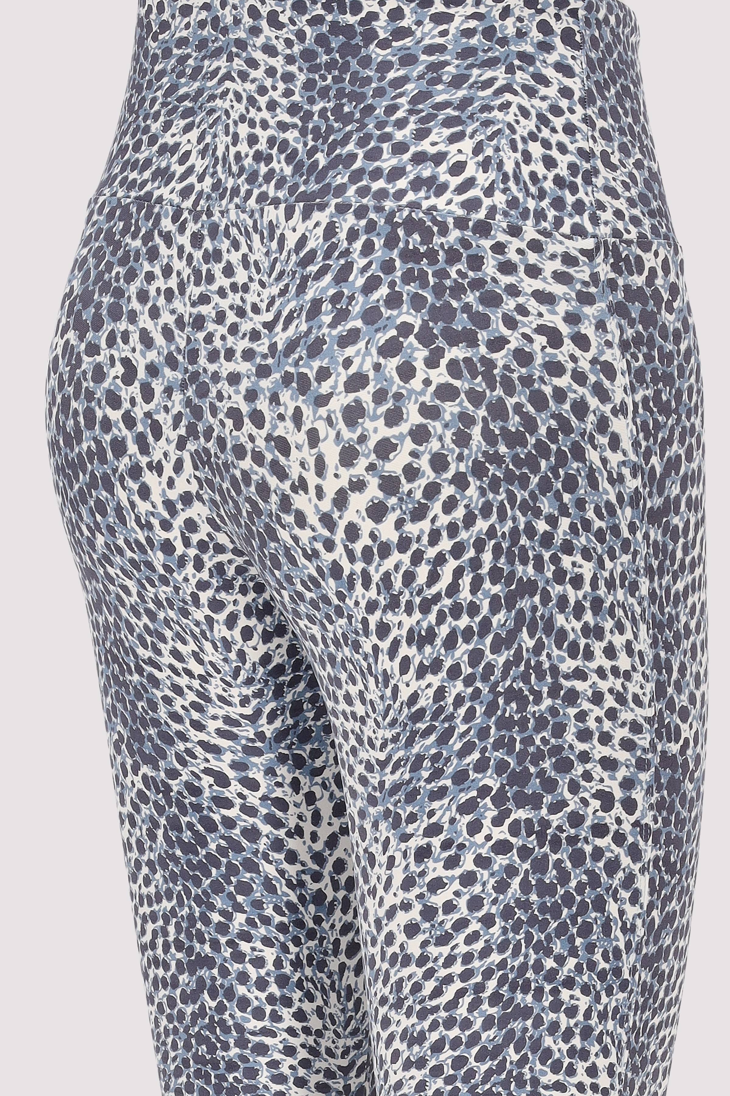 Deblon Sports - Celine Crop Flare Leggings Deblon Sports - Celine Crop Flare Leggings