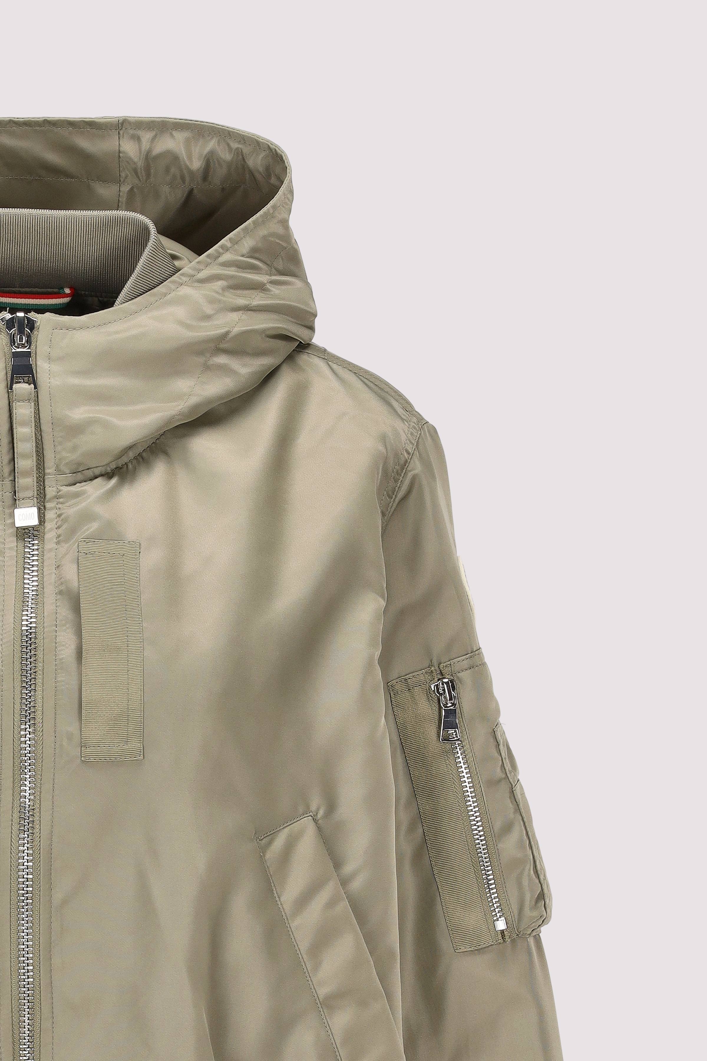 Como NO. 1 - Bomberjacke Creek Como NO. 1 - Bomberjacke Creek