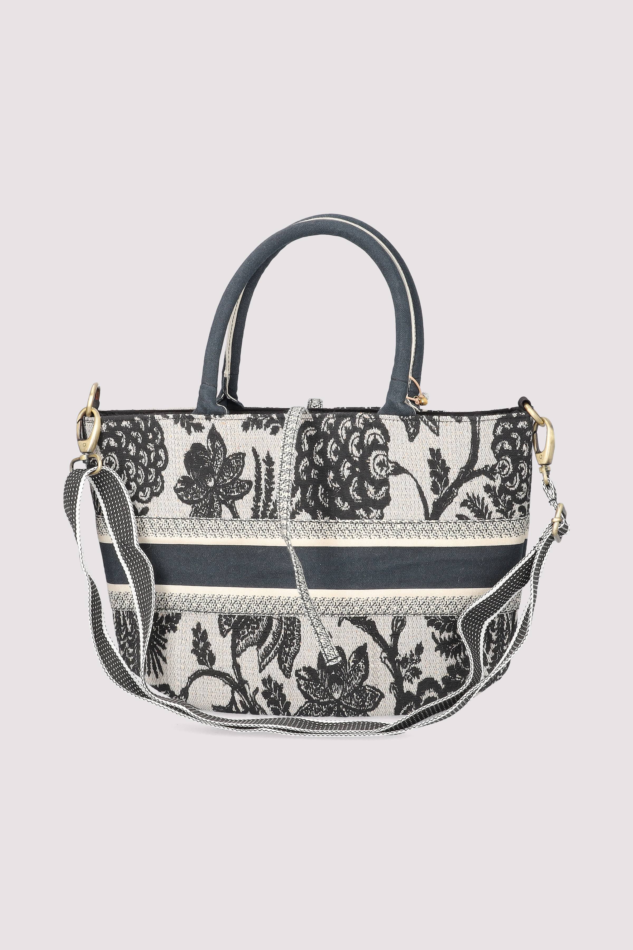 Anokhi - Shopper Anokhi - Shopper