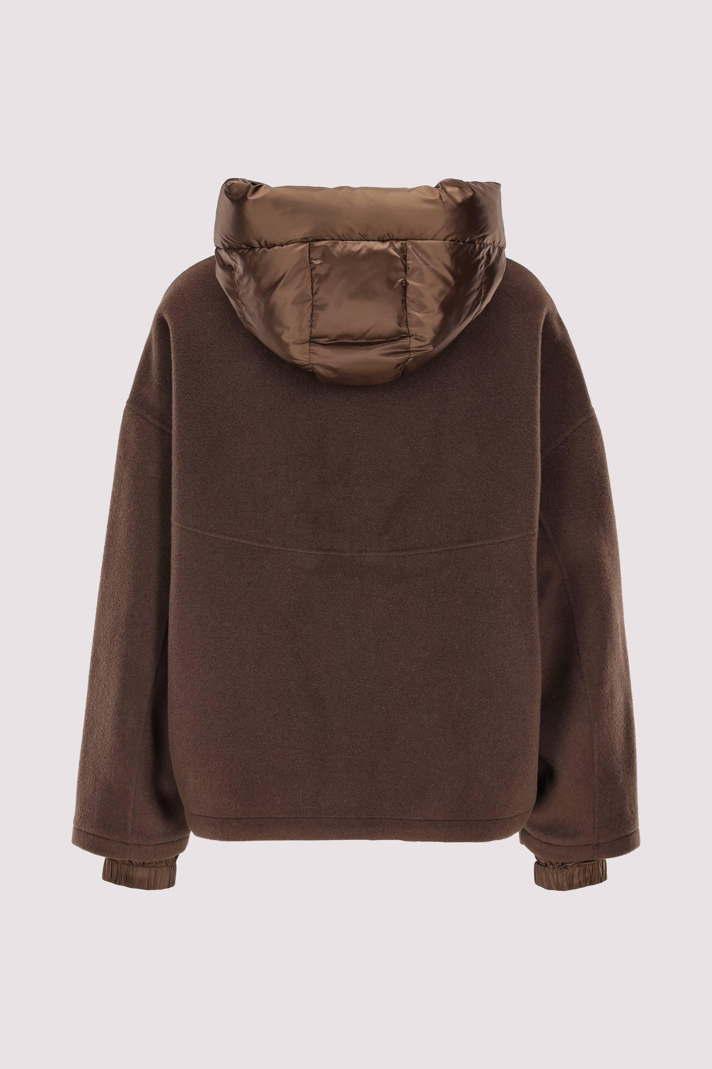 Wolljacke braun für Damen, warm und läss