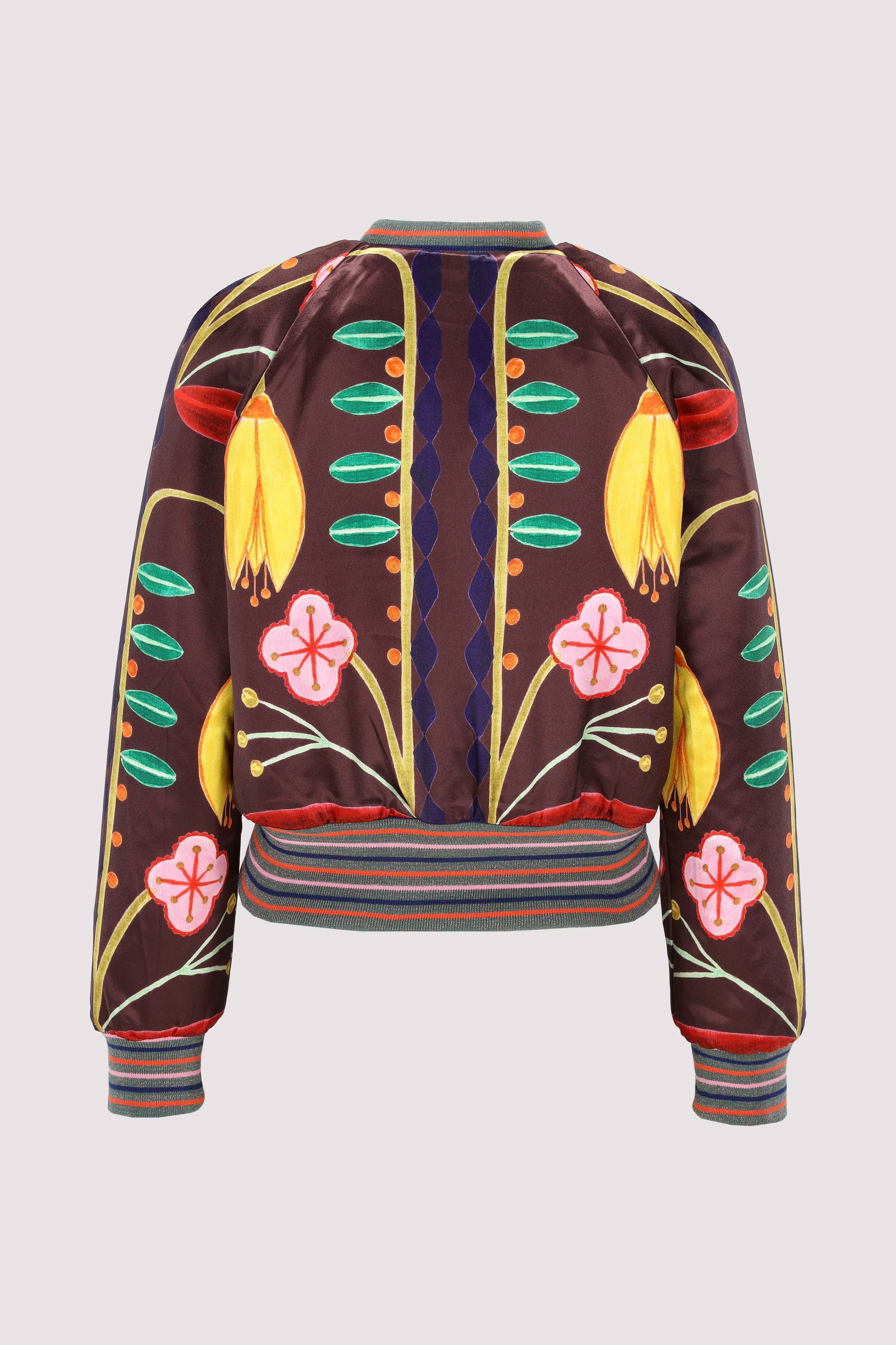 F8 - Lady Crop Bomber