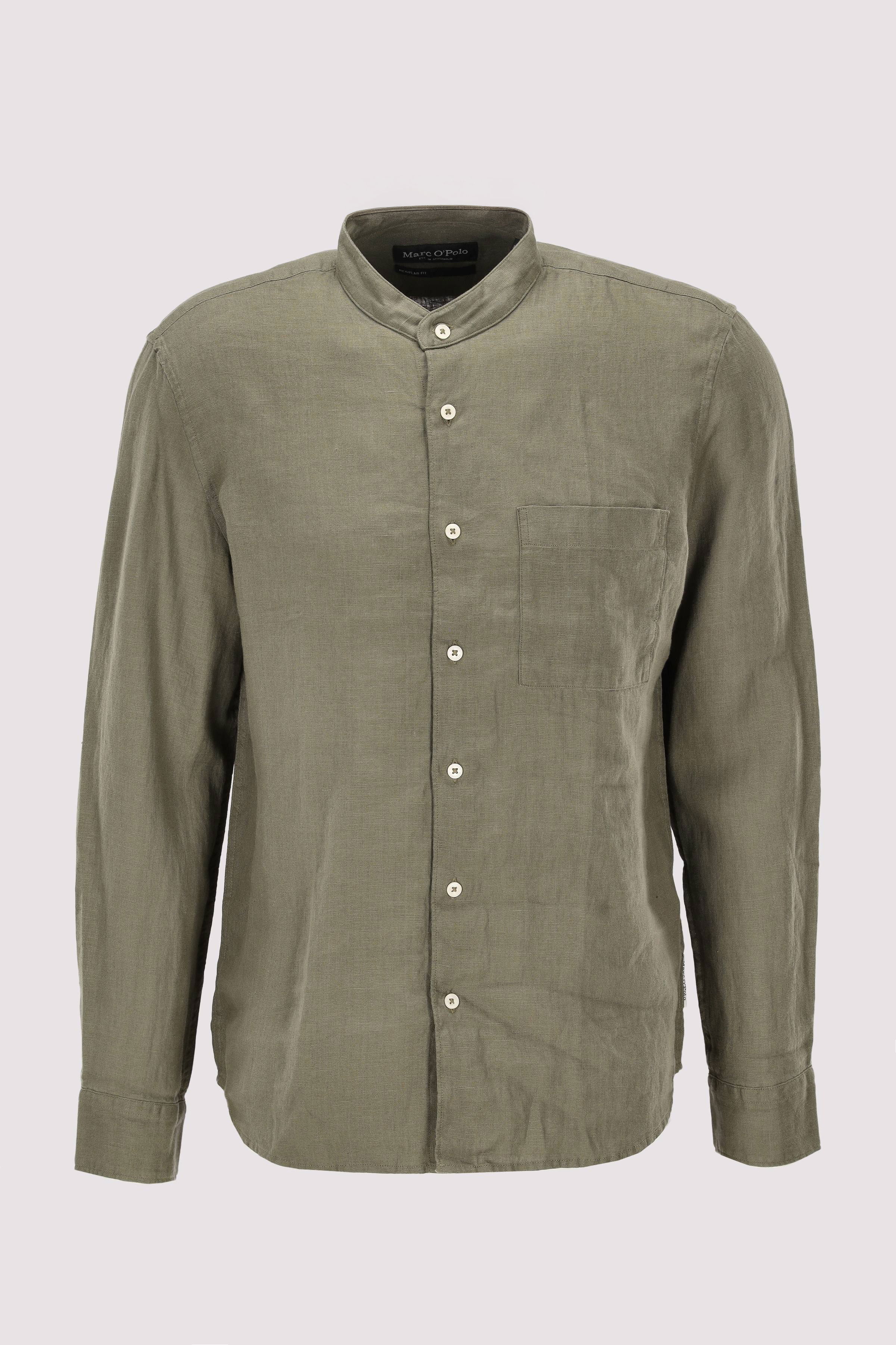 Stand up collar, long sleeves,