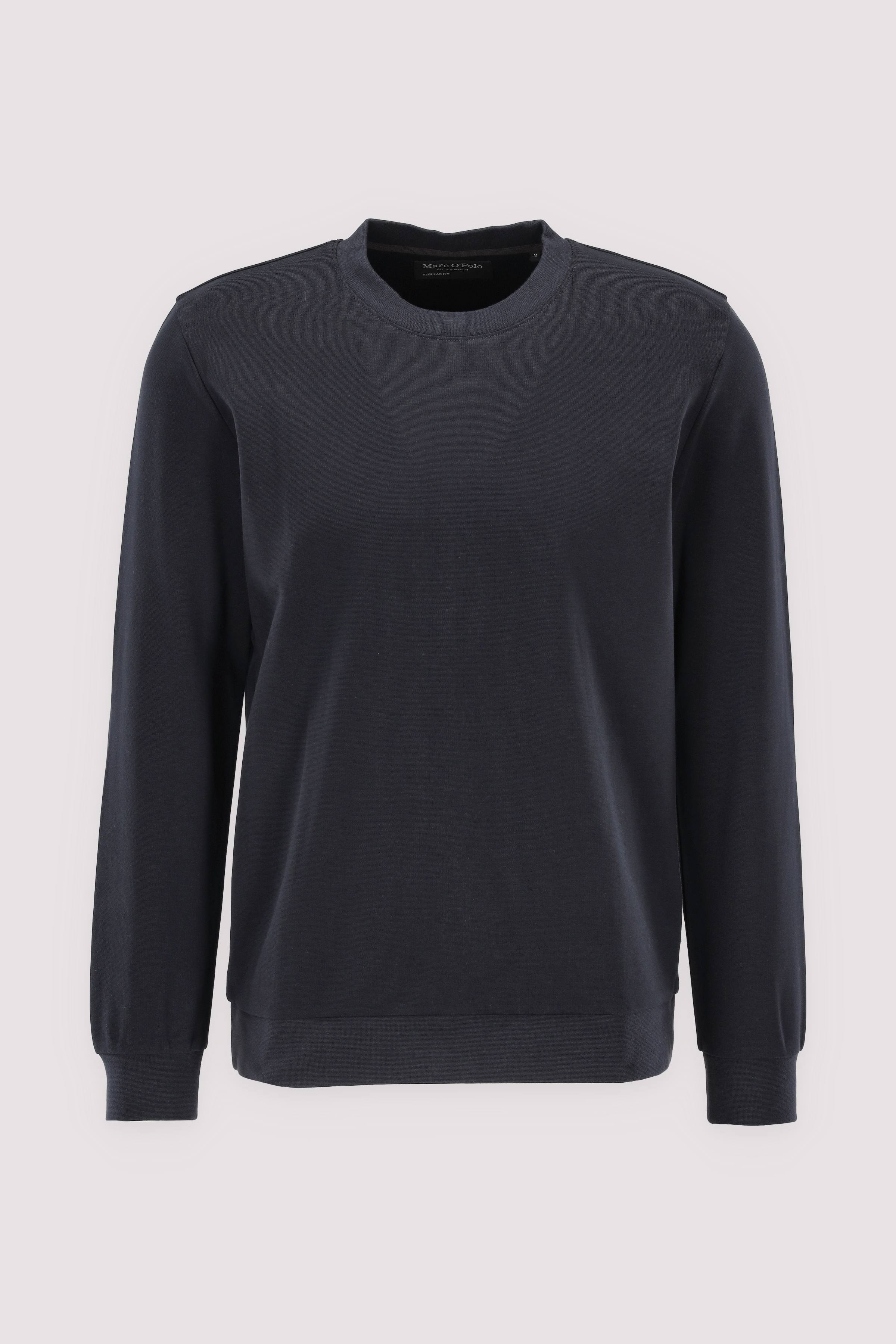 Crew neck, long sleeve, clean 