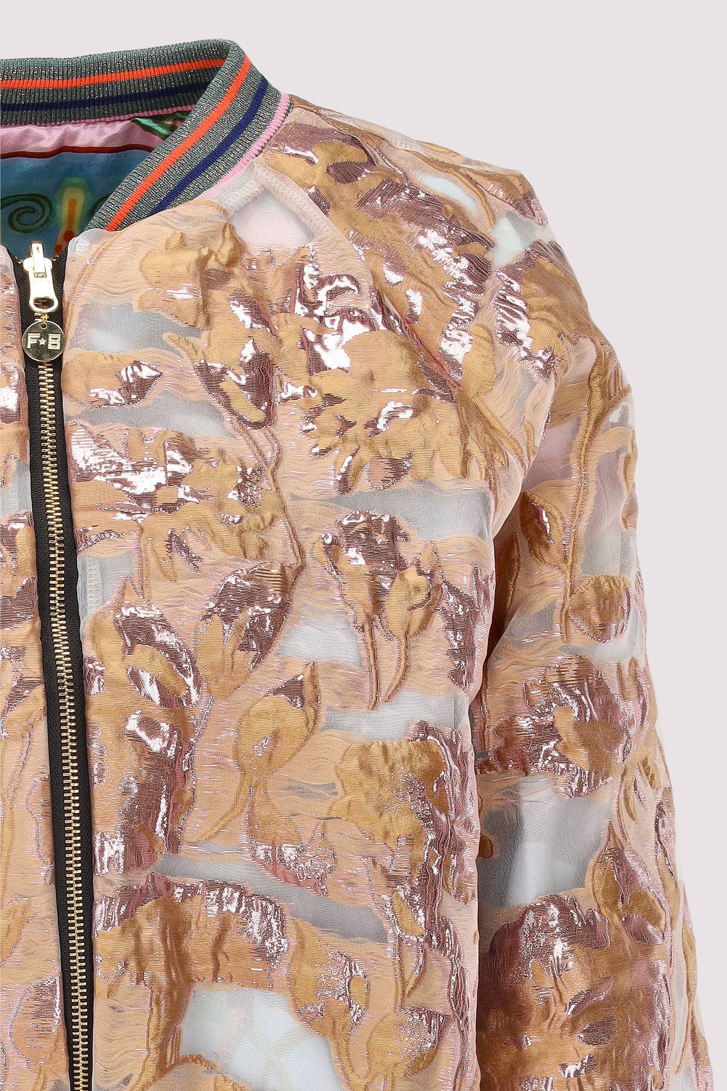 F8 - Lady Crop Bomber