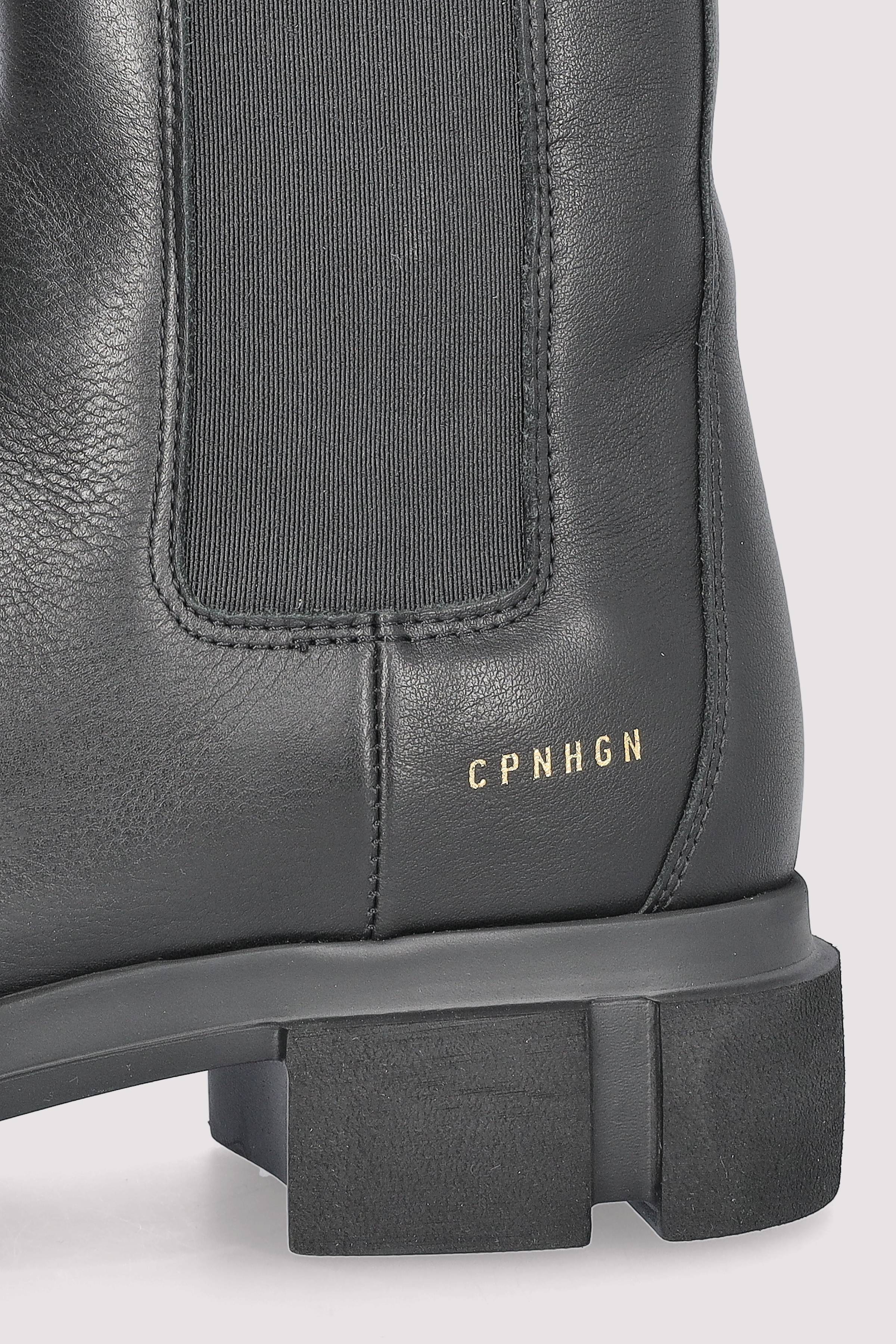 CPH570 Teddy Boot