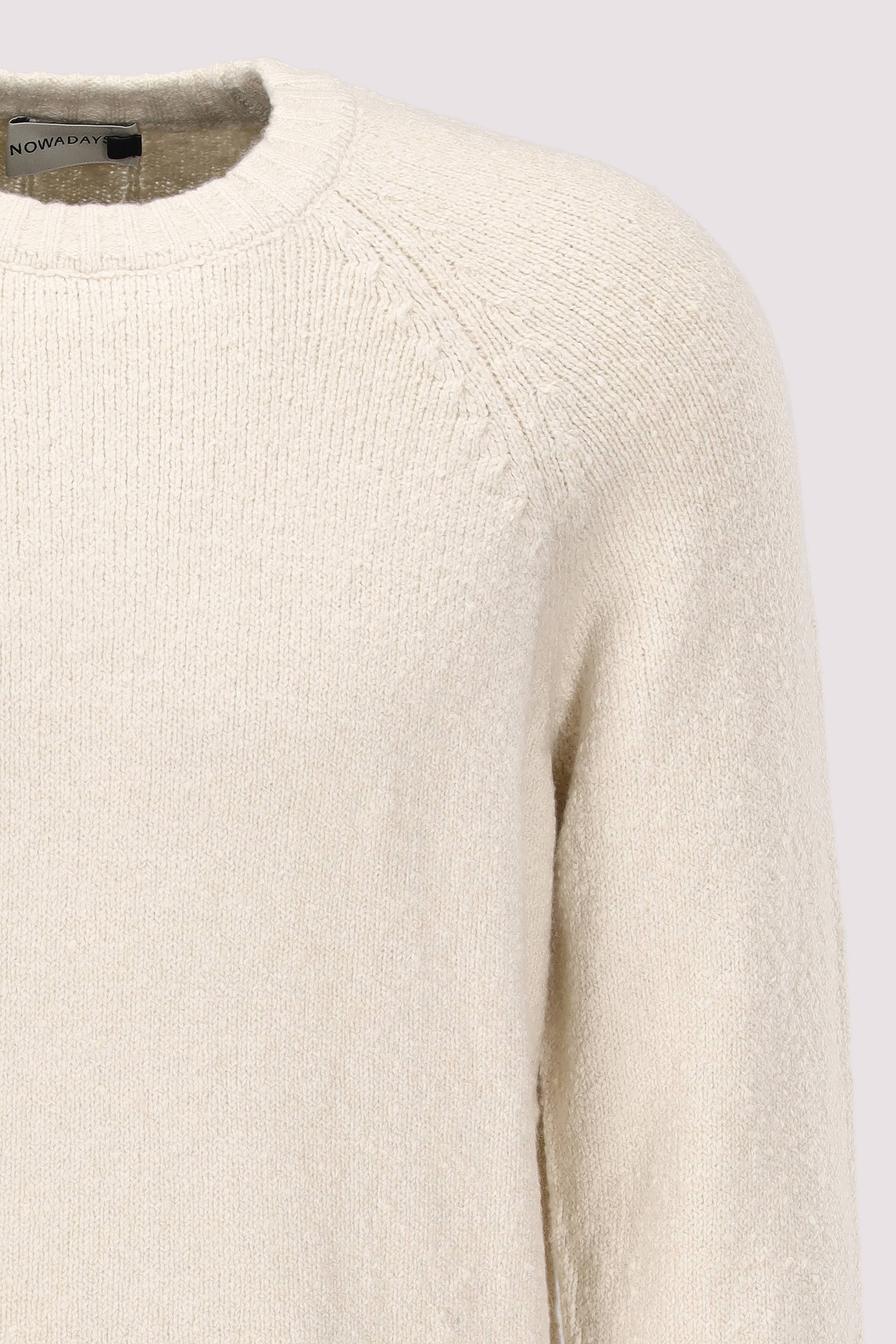 NOWADAYS - Cozy Raglan Sweater