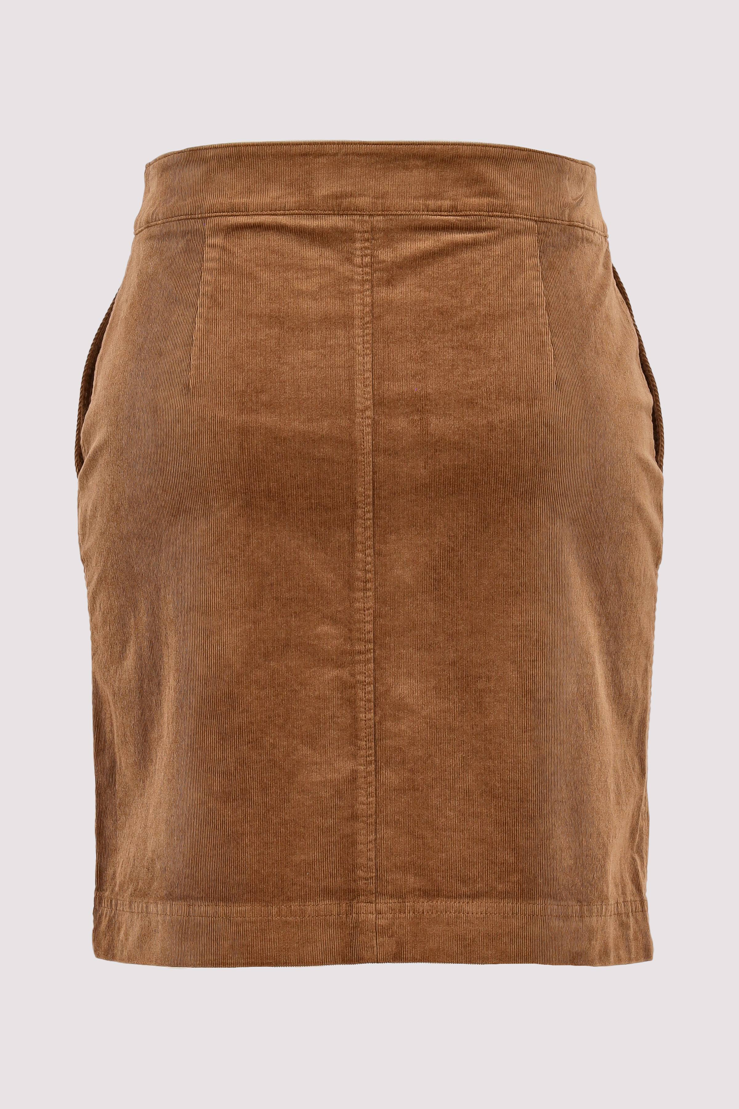 Skirt, short length, clean loo