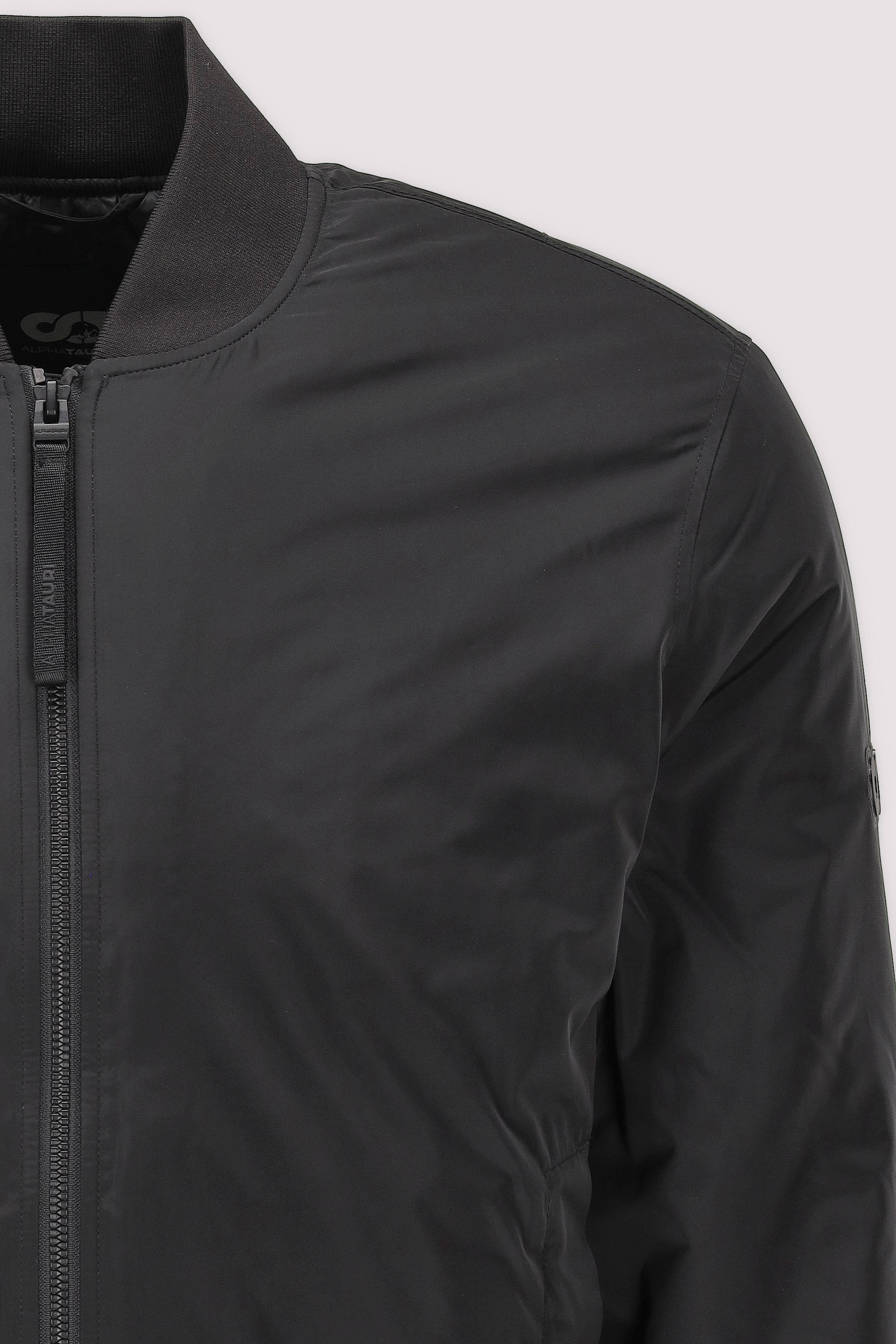 AlphaTauri - AlphaTauri Bomberjacke in Schwarz