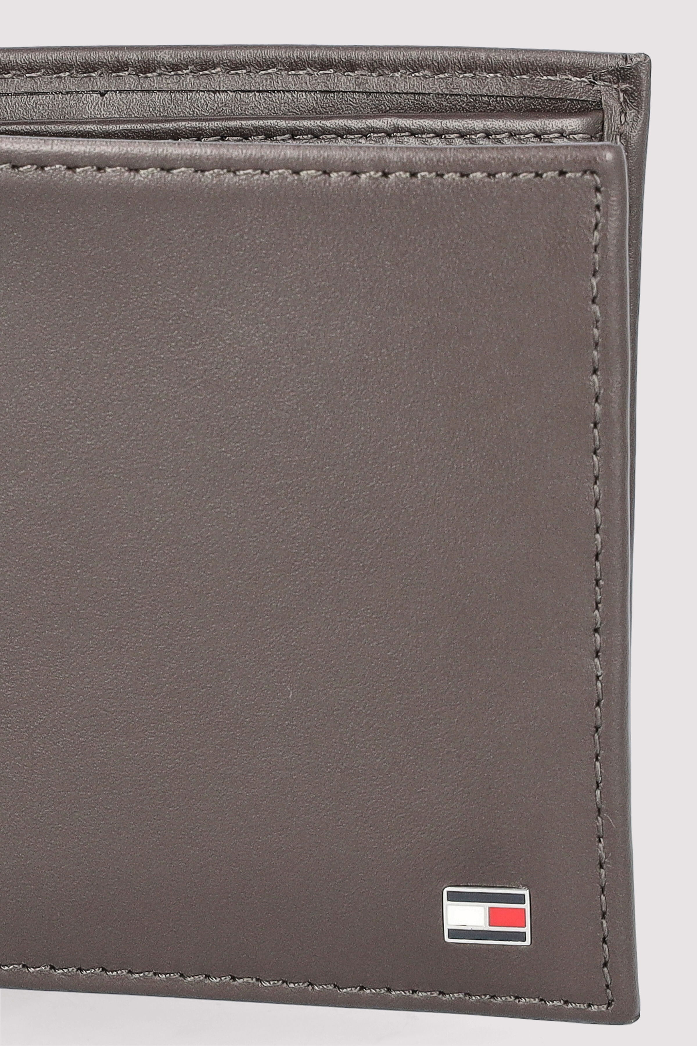 Tommy Hilfiger - ETON CC AND COIN POCKET Tommy Hilfiger - ETON CC AND COIN POCKET