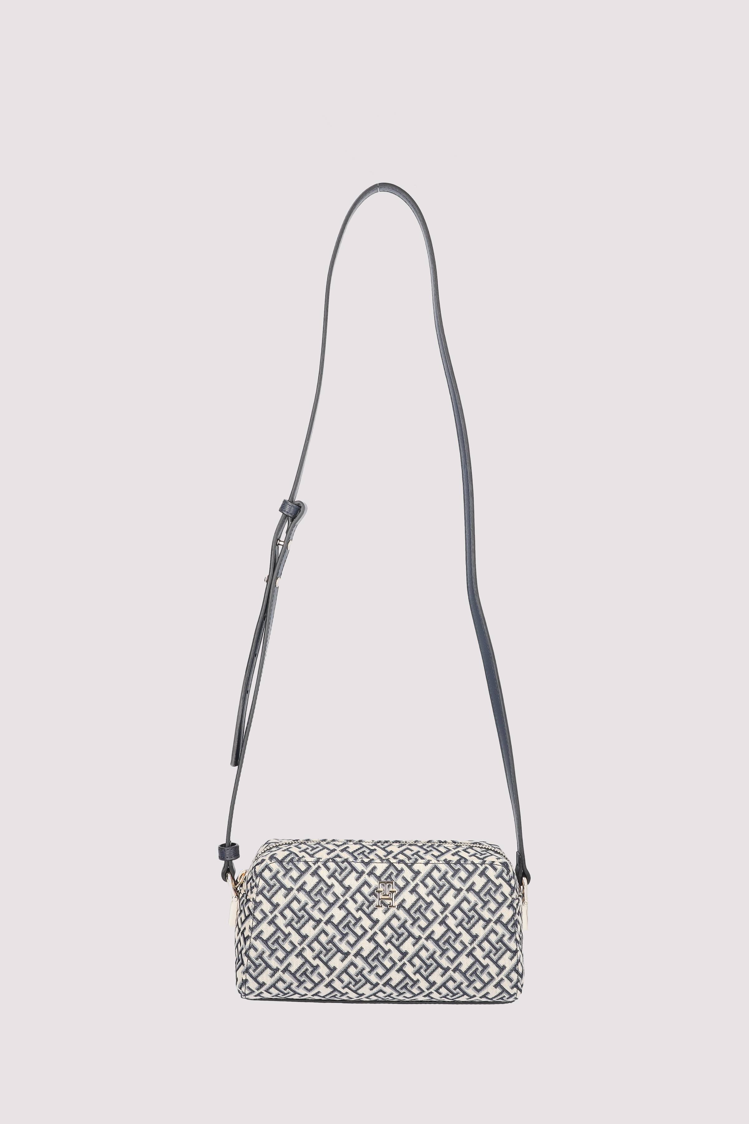 Blaue Bag von Tommy Hilfiger