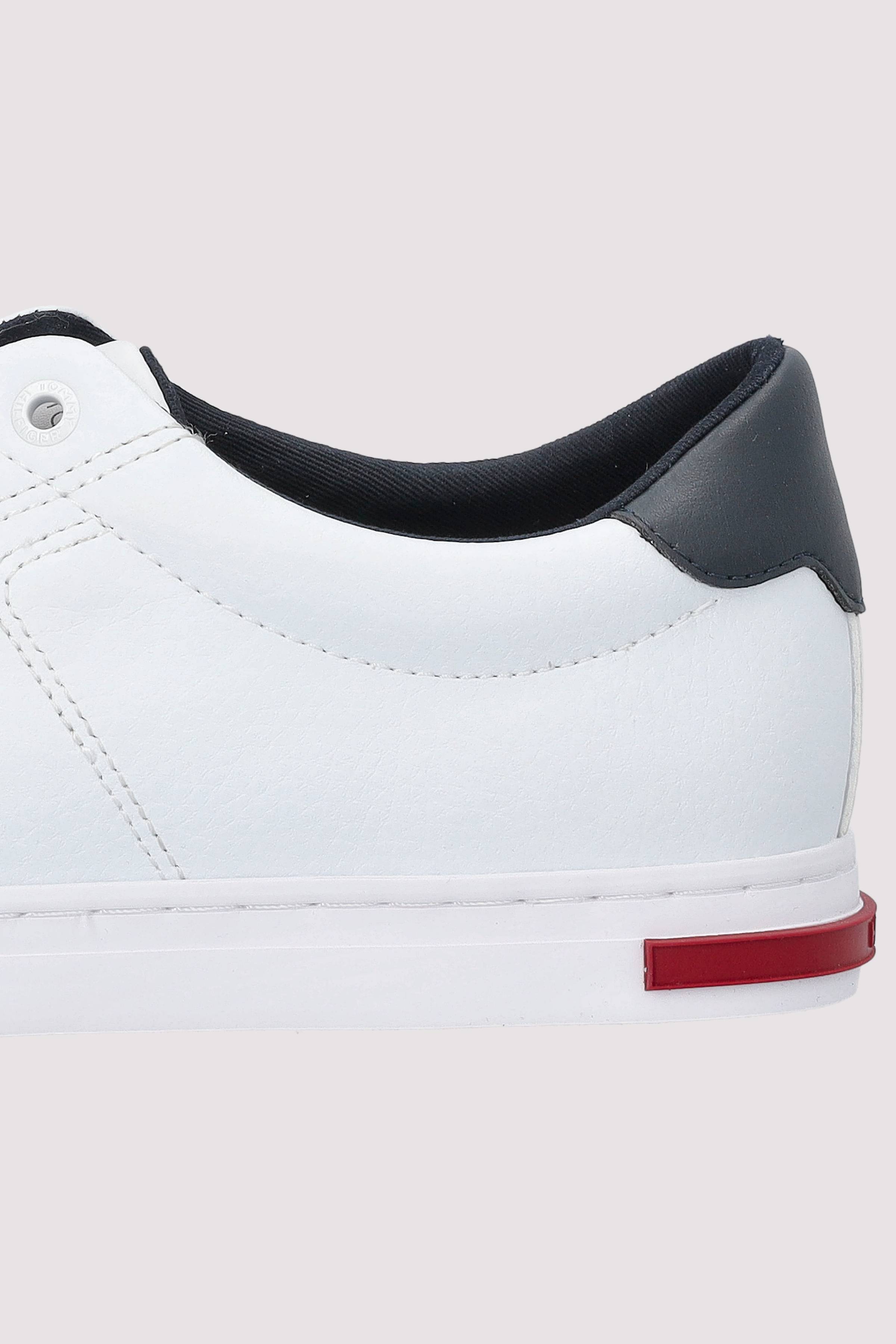 ESSENTIAL LEATHER DETAIL VULC