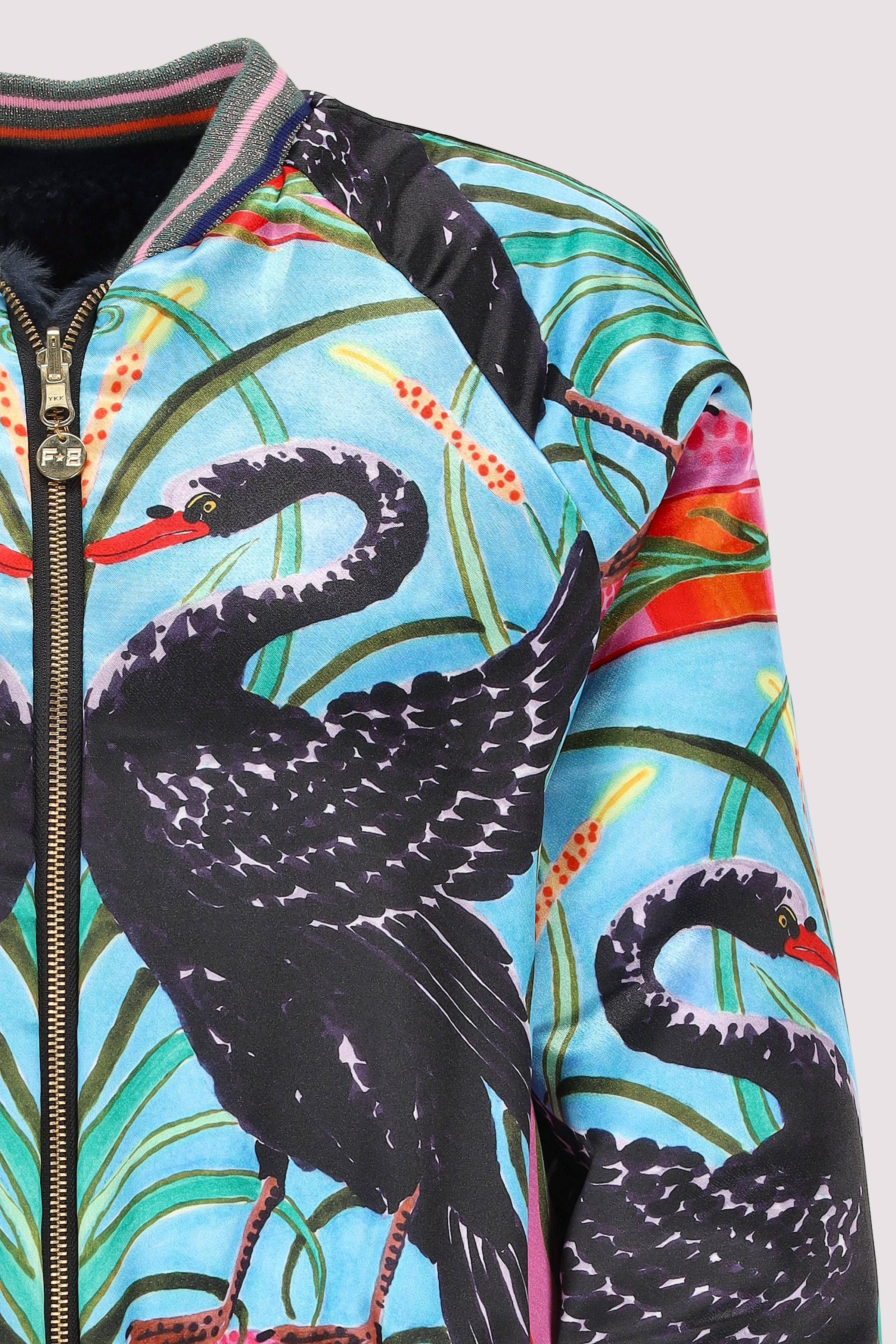 F8 - Lady Crop Bomber