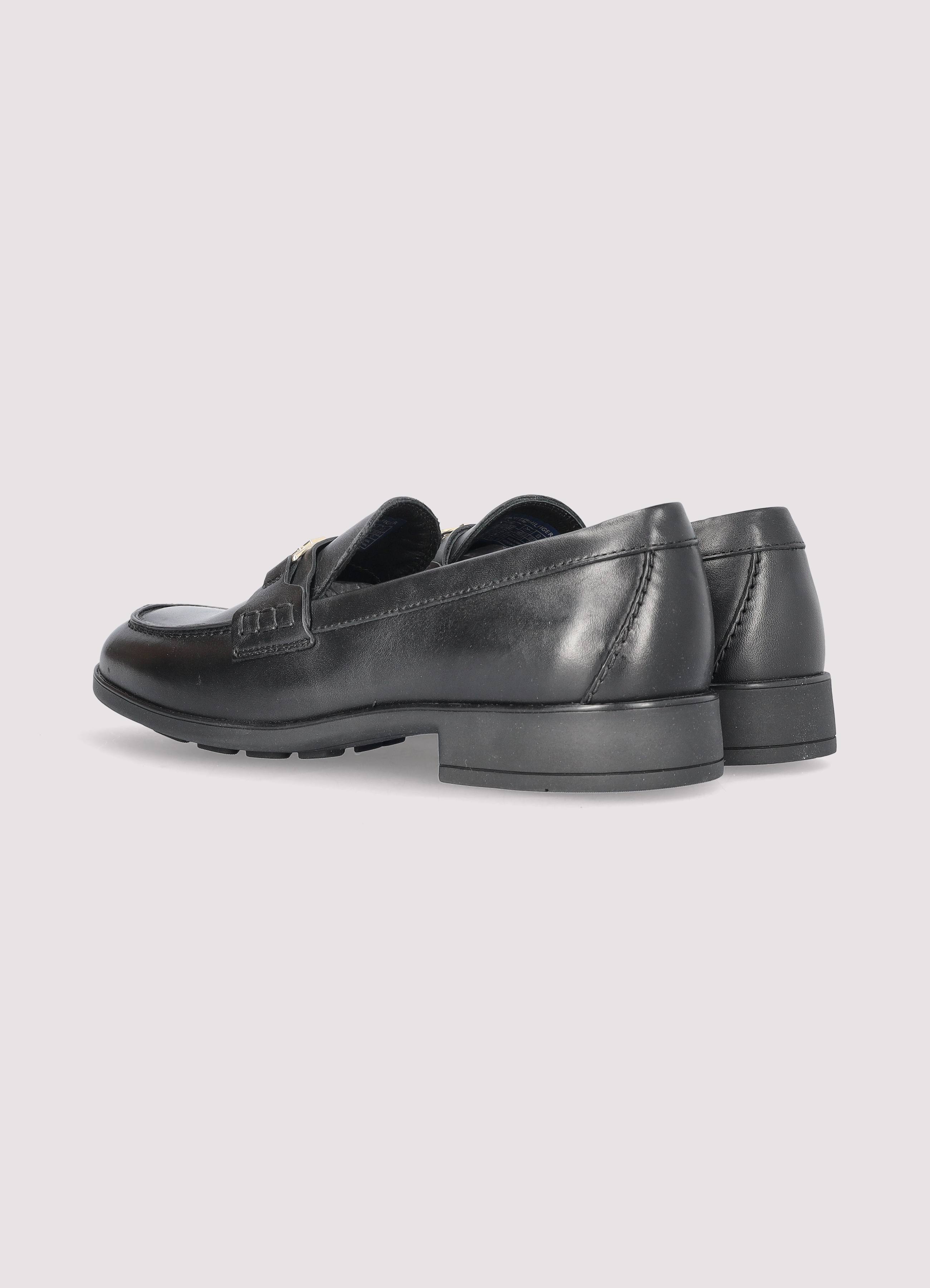 Tommy Hilfiger - TH LOGO LEATHER LOAFER Tommy Hilfiger - TH LOGO LEATHER LOAFER