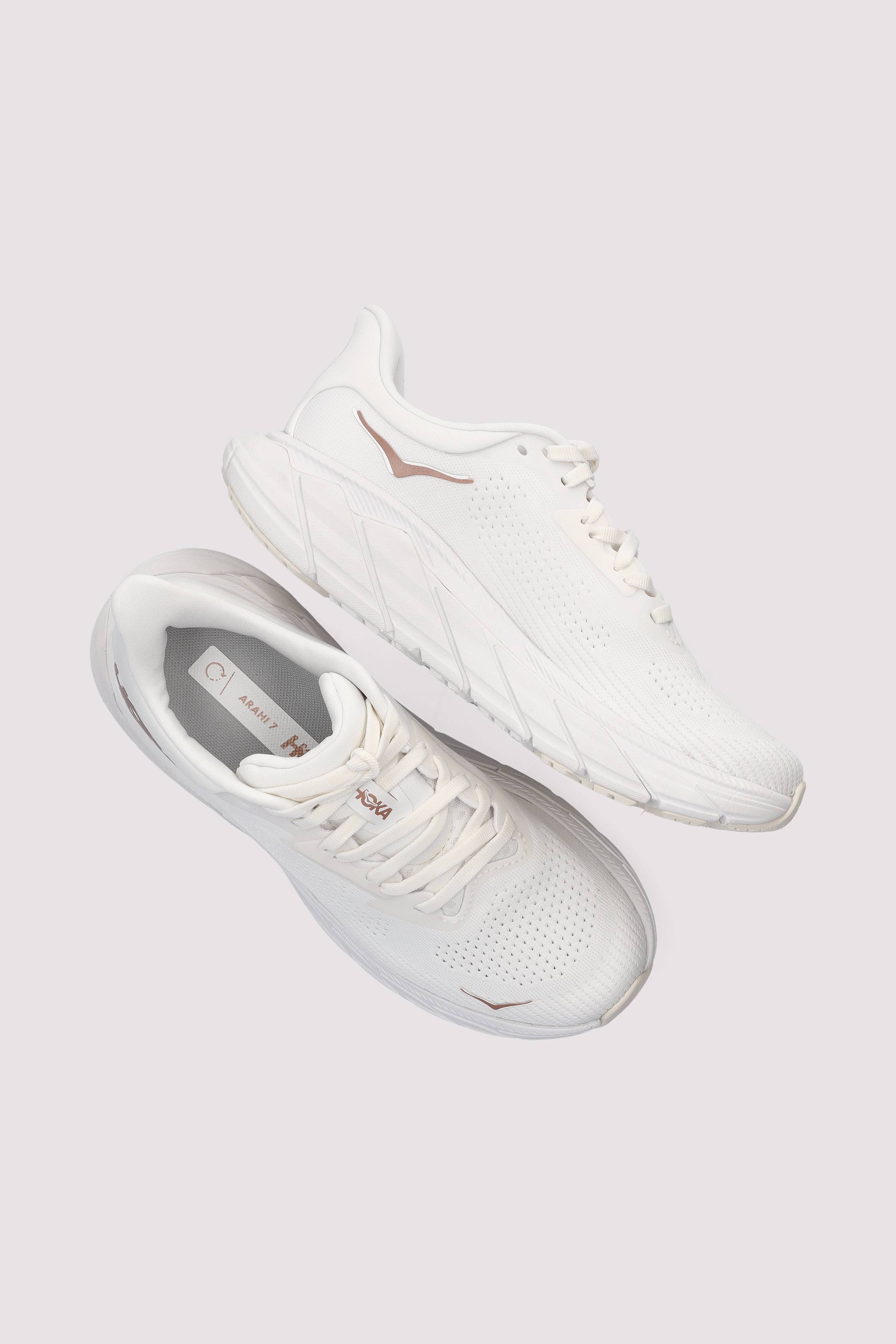 Hoka - W Arahi 7