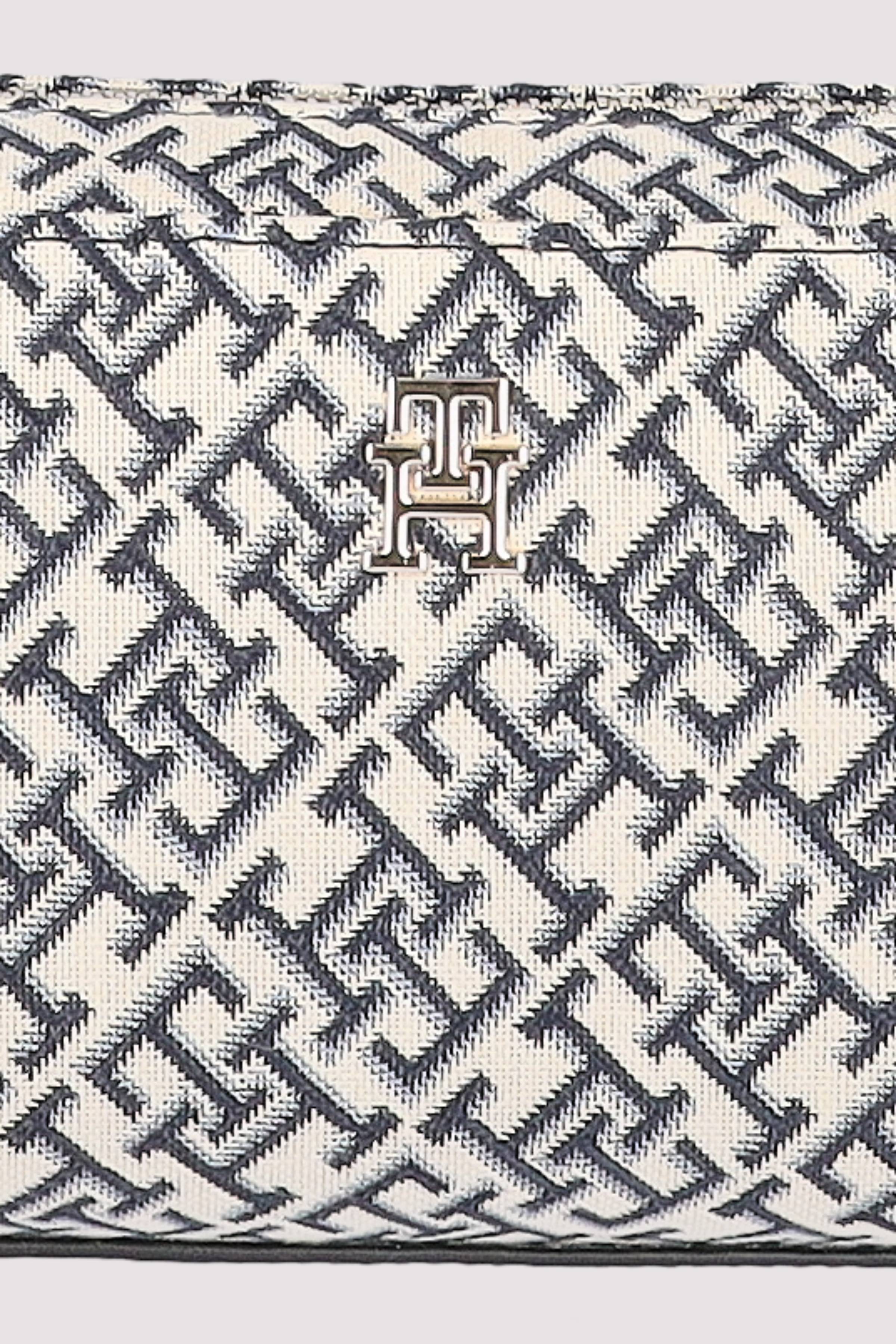 Blaue Bag von Tommy Hilfiger