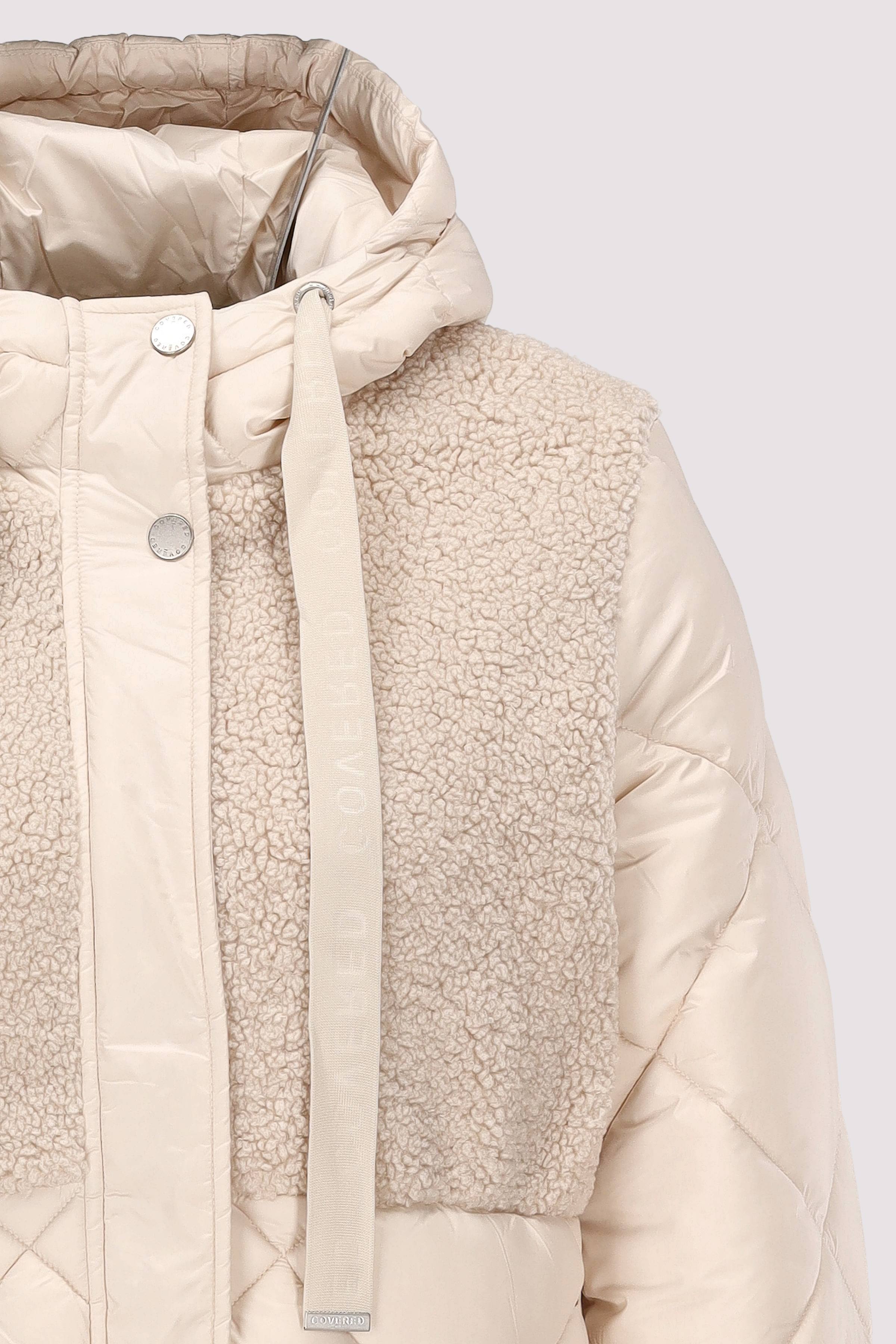 Covered - Mantel Talea