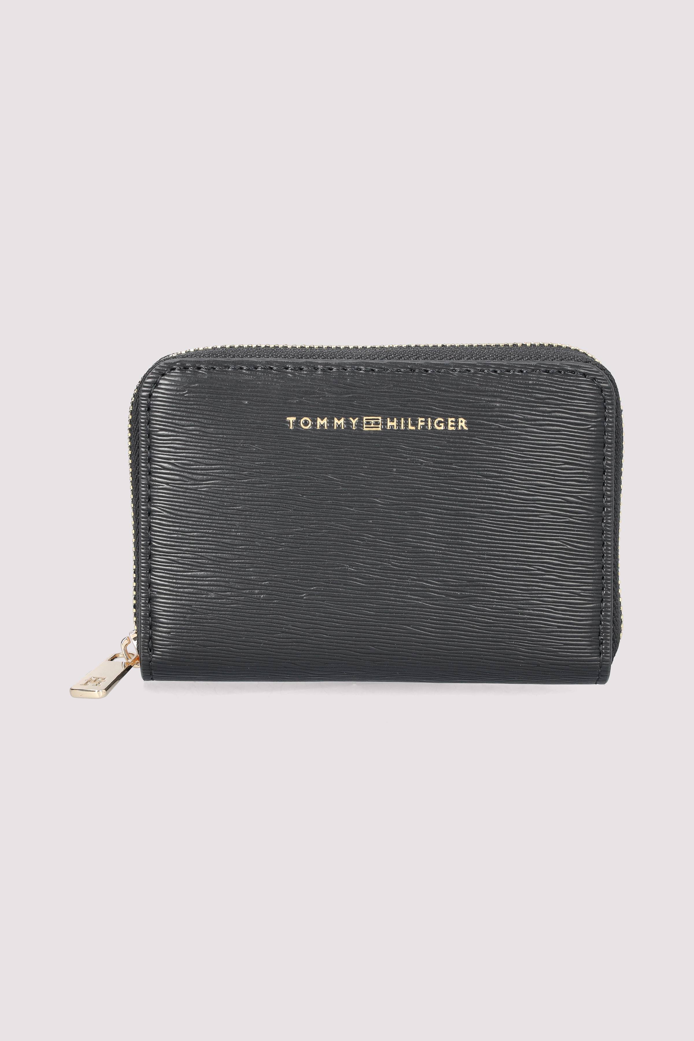 TH MODERN COMPACT ZA